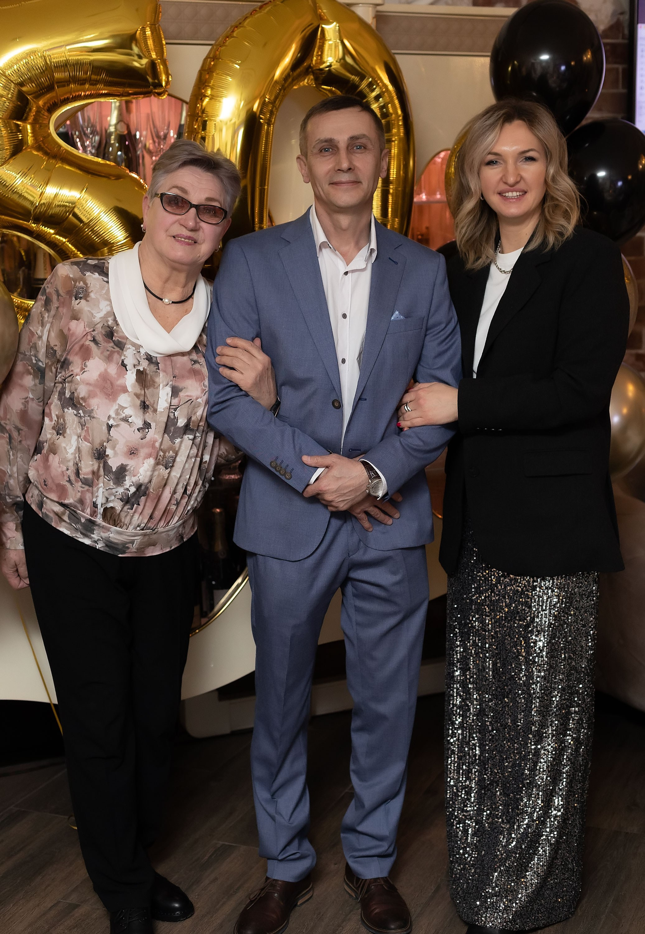 Юбилей (Ресторан «Свой»). Семейный, индивидуальный фотограф в Москве Ангели Марина