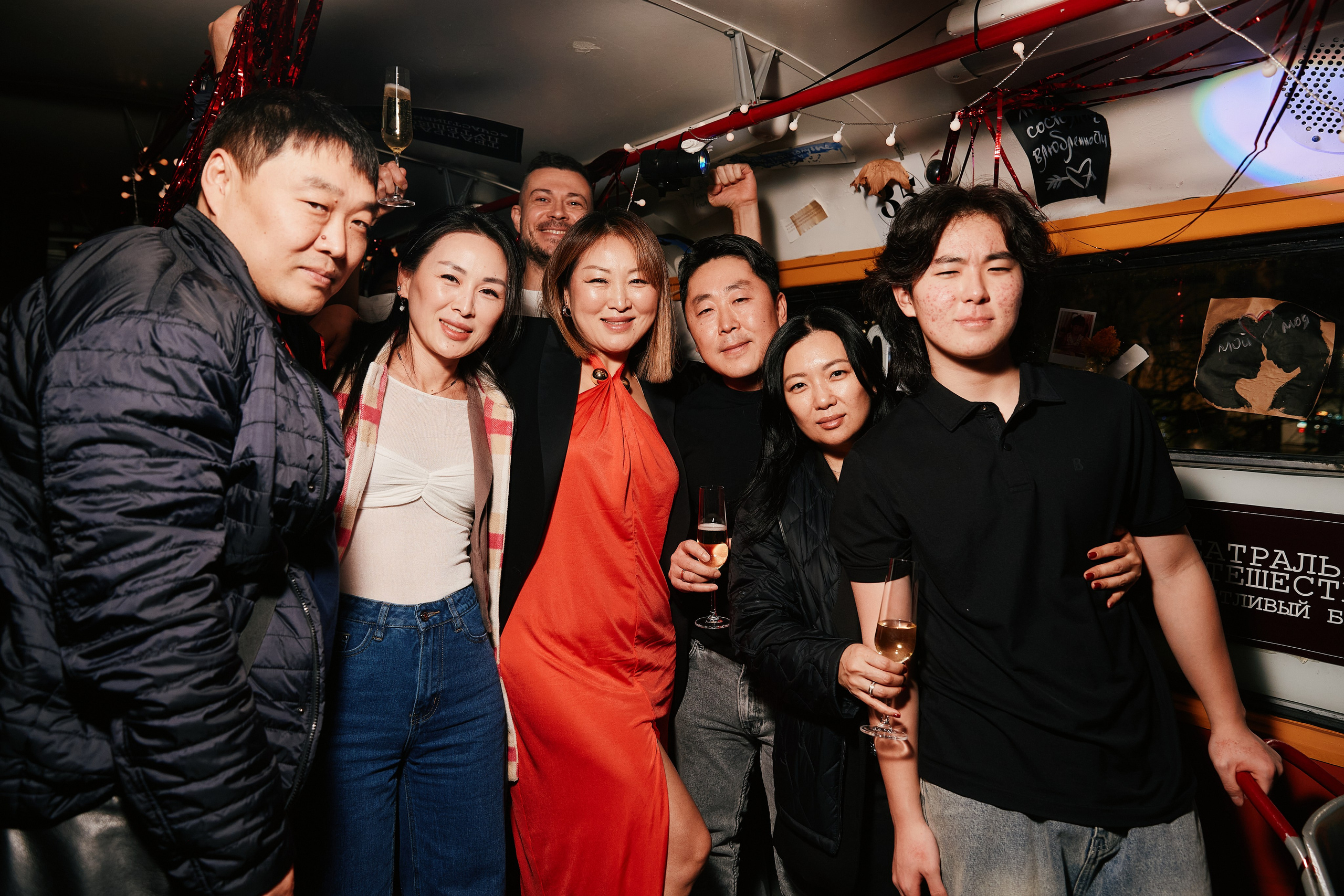 Tram 35 30.11. Свадебный репортажный фотограф краснодар максим дремов дрёмов фотосессия студия цена