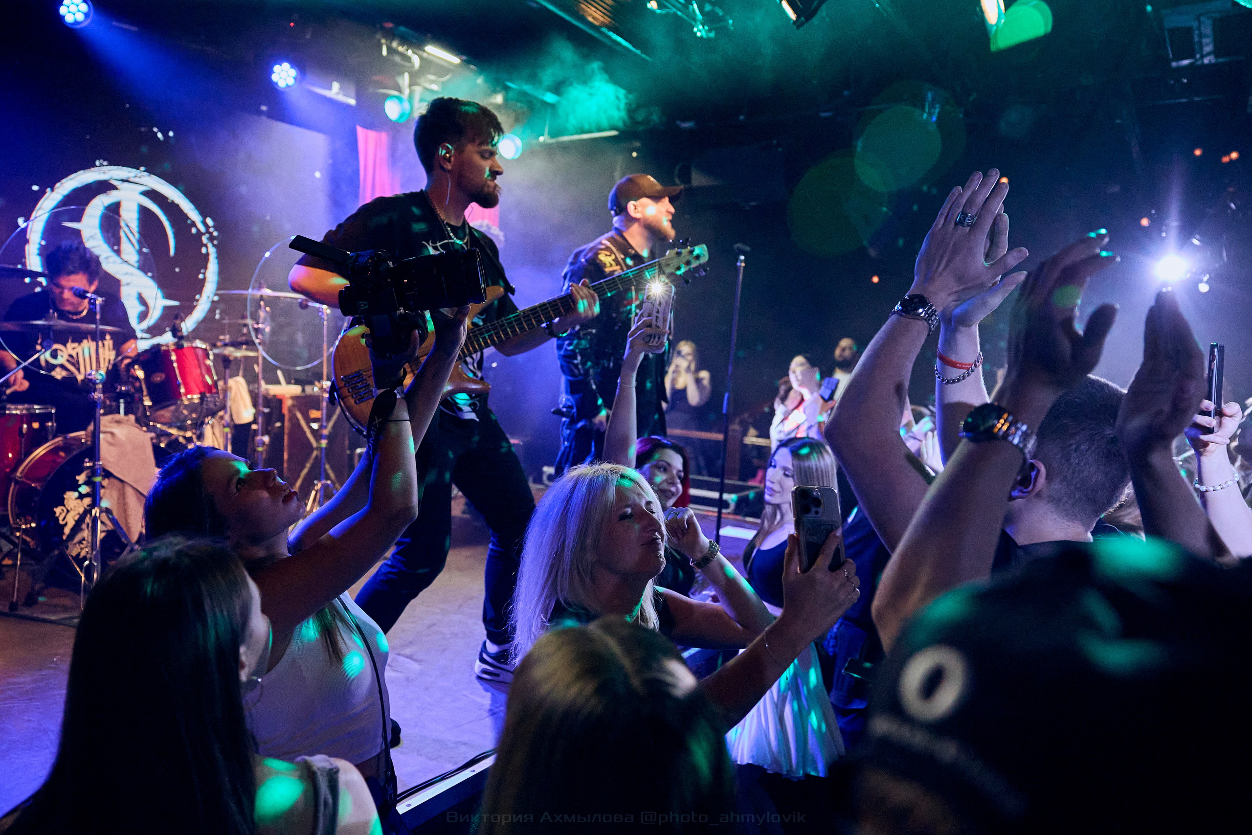 26.06.2024 iOstra 16 Тонн. Виктория Ахмылова. Фотограф в Москве