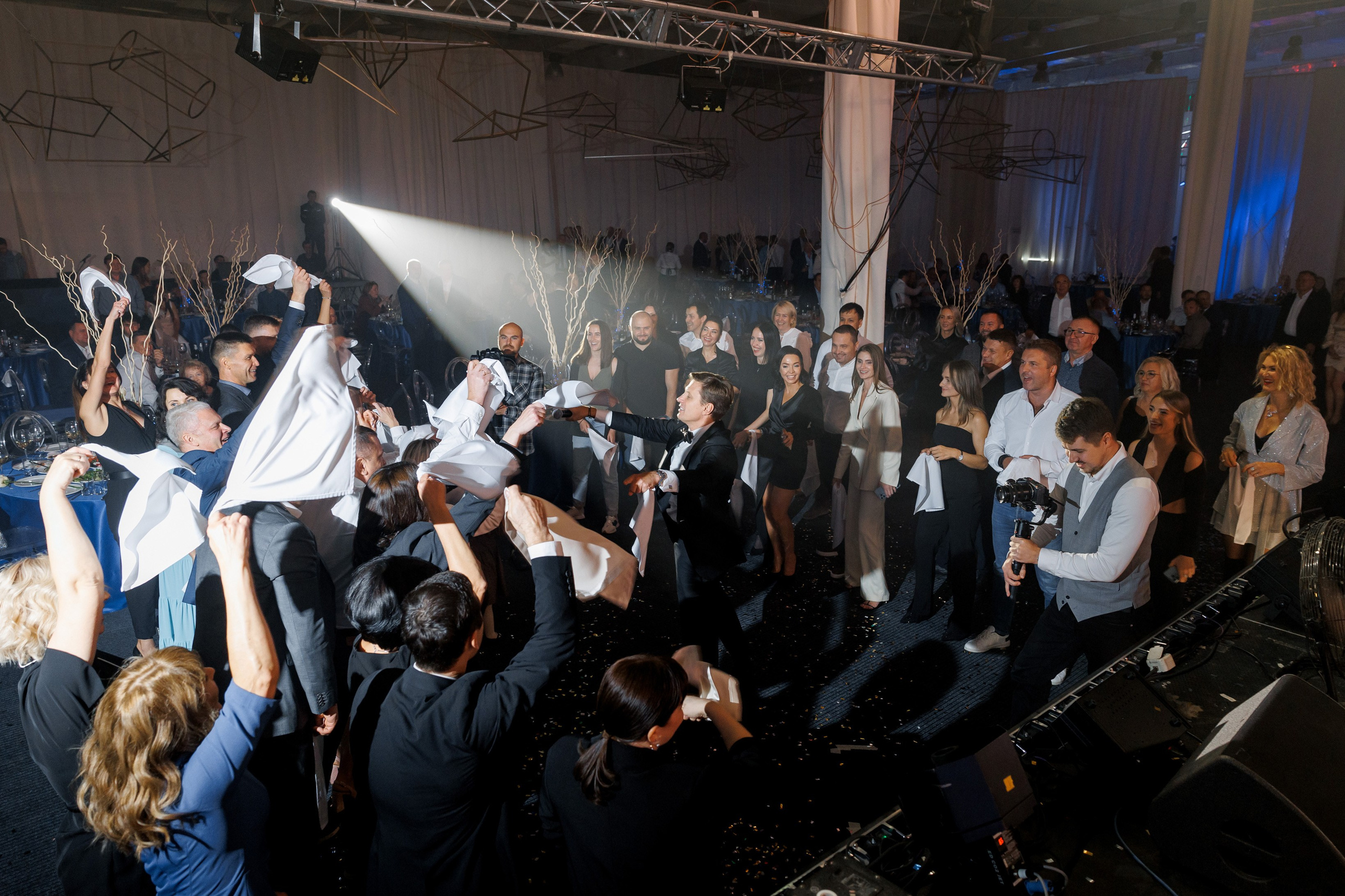 Юбилей компании «СЕРВИКО». Кадровик продакшн: Фото и видеосъемка форумов, конференций, масштабных событий в Иркутске