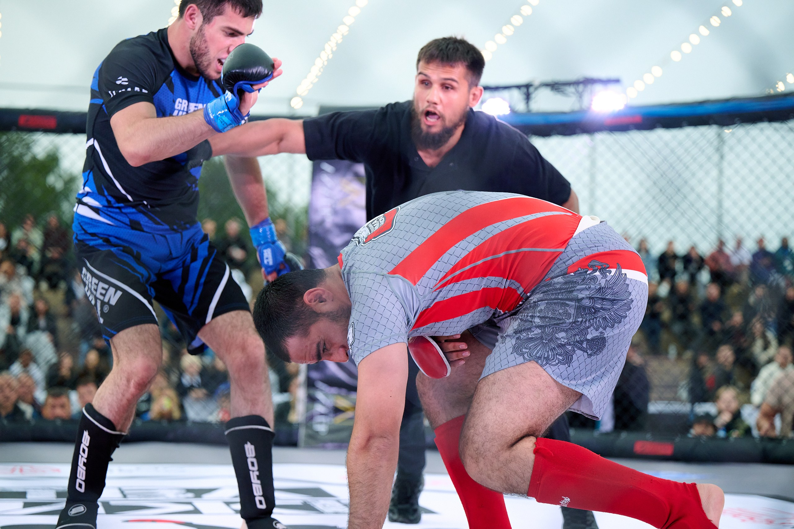 ММА. Битва на Иже-4. Спортивный репортажный фотограф в Ижевске Сергей Мерзляков