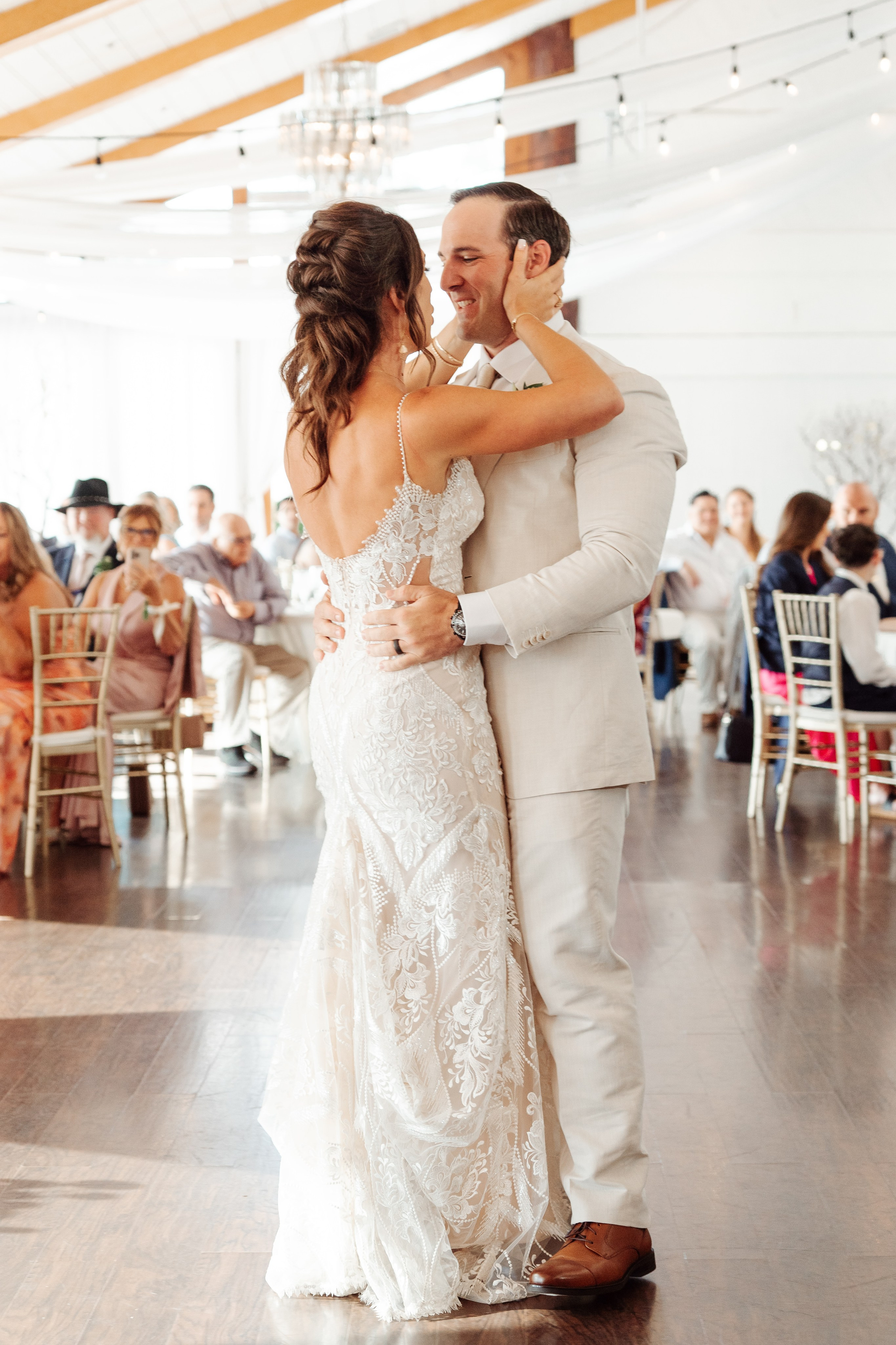 2025-08-16_BryanAmber. Ретушер Зенькевич Света