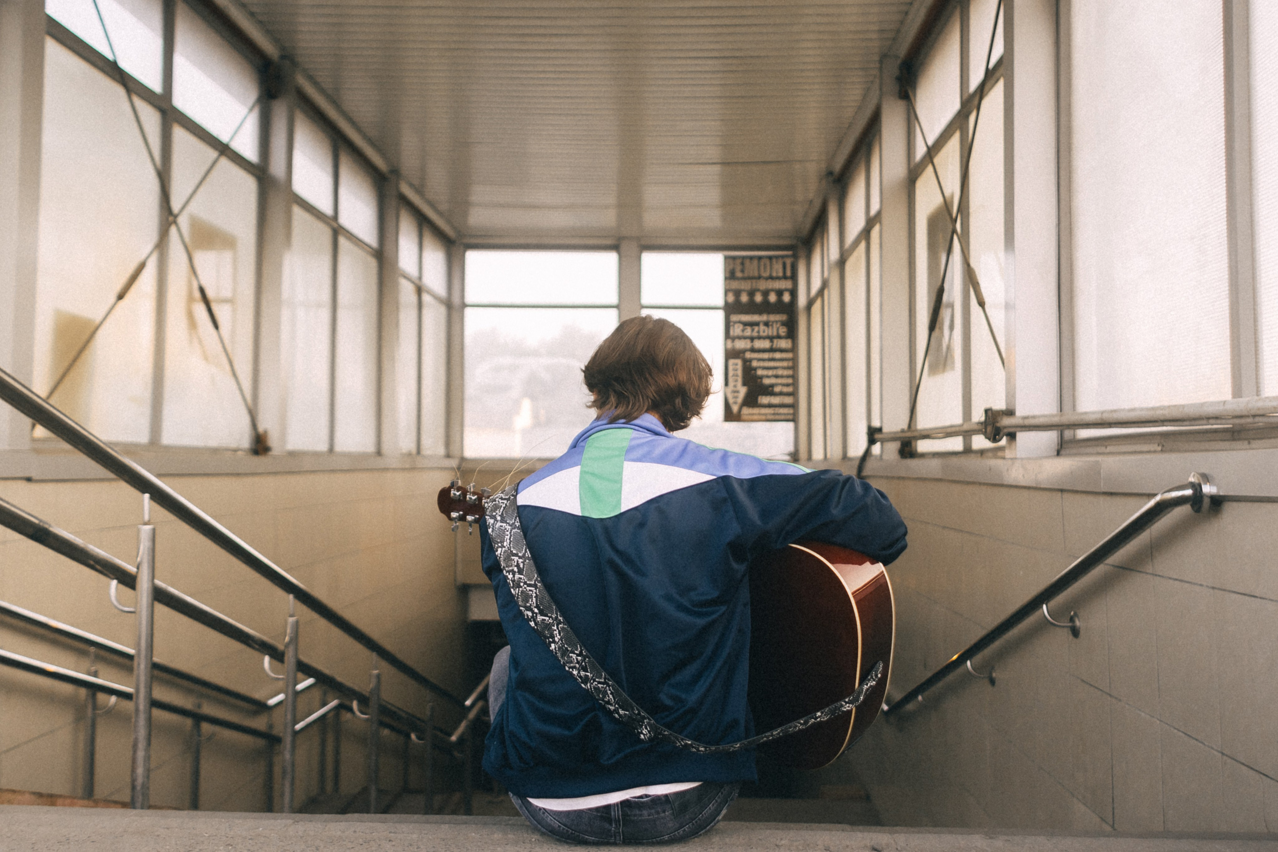 Портретная фотосессия в городе для Евгения — фотопрогулка