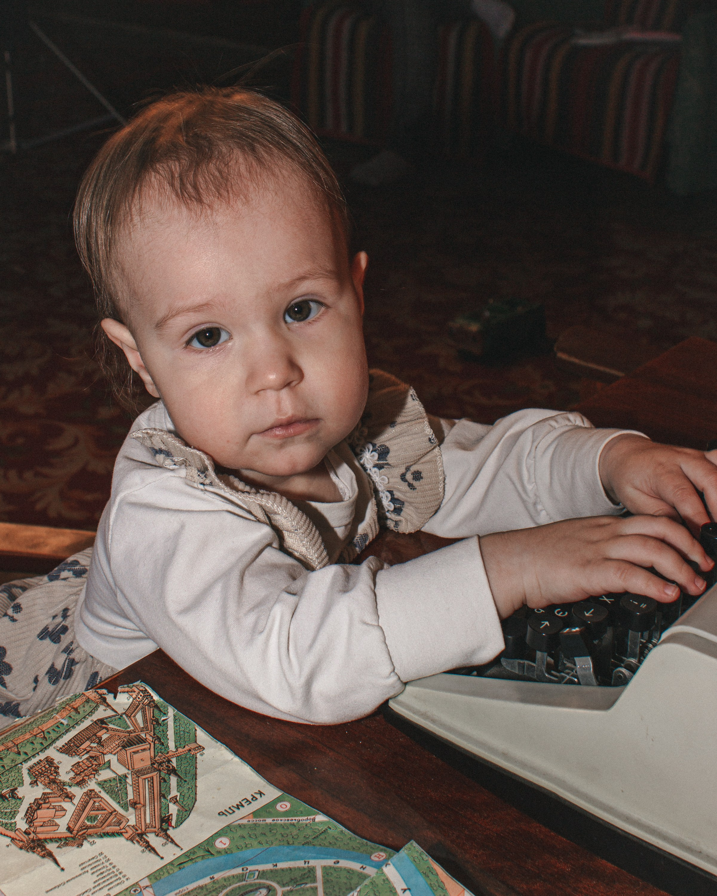 Семейная новогодняя фотосессия в стиле СССР в Нижнем Новгороде