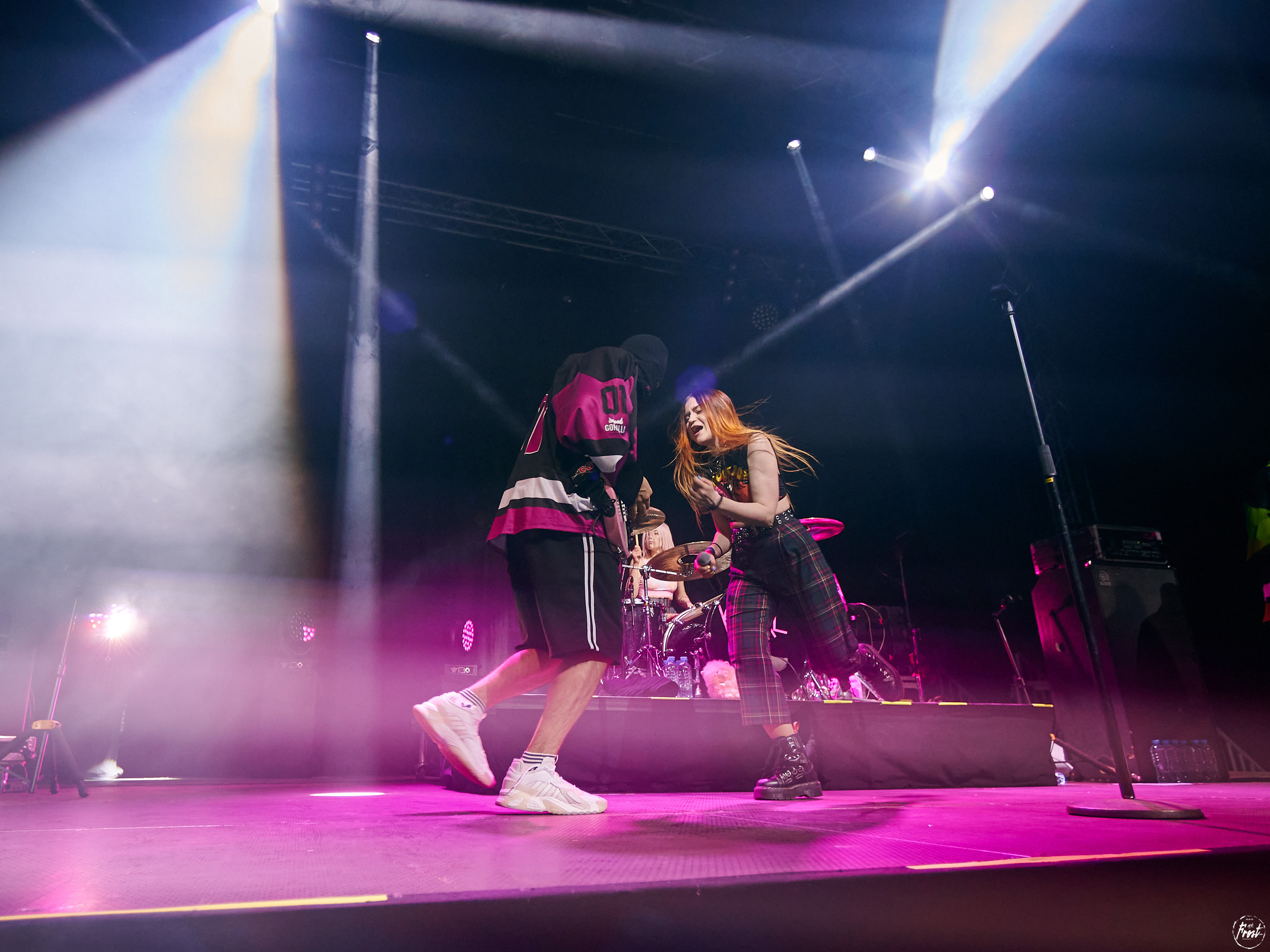 Кис-кис. Фотографии отовсюду и обо всем