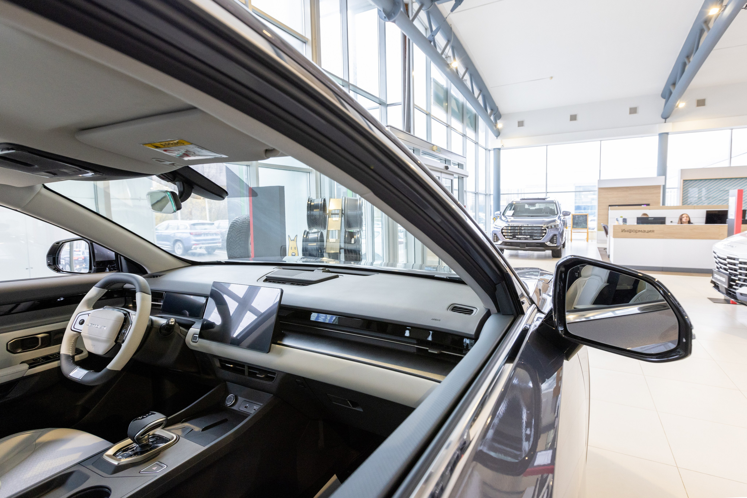 Автосалон Автоимпорт JETOUR. Фотограф в Туле Крупский АнДРей. Фотостудия «КАДР71» в Туле