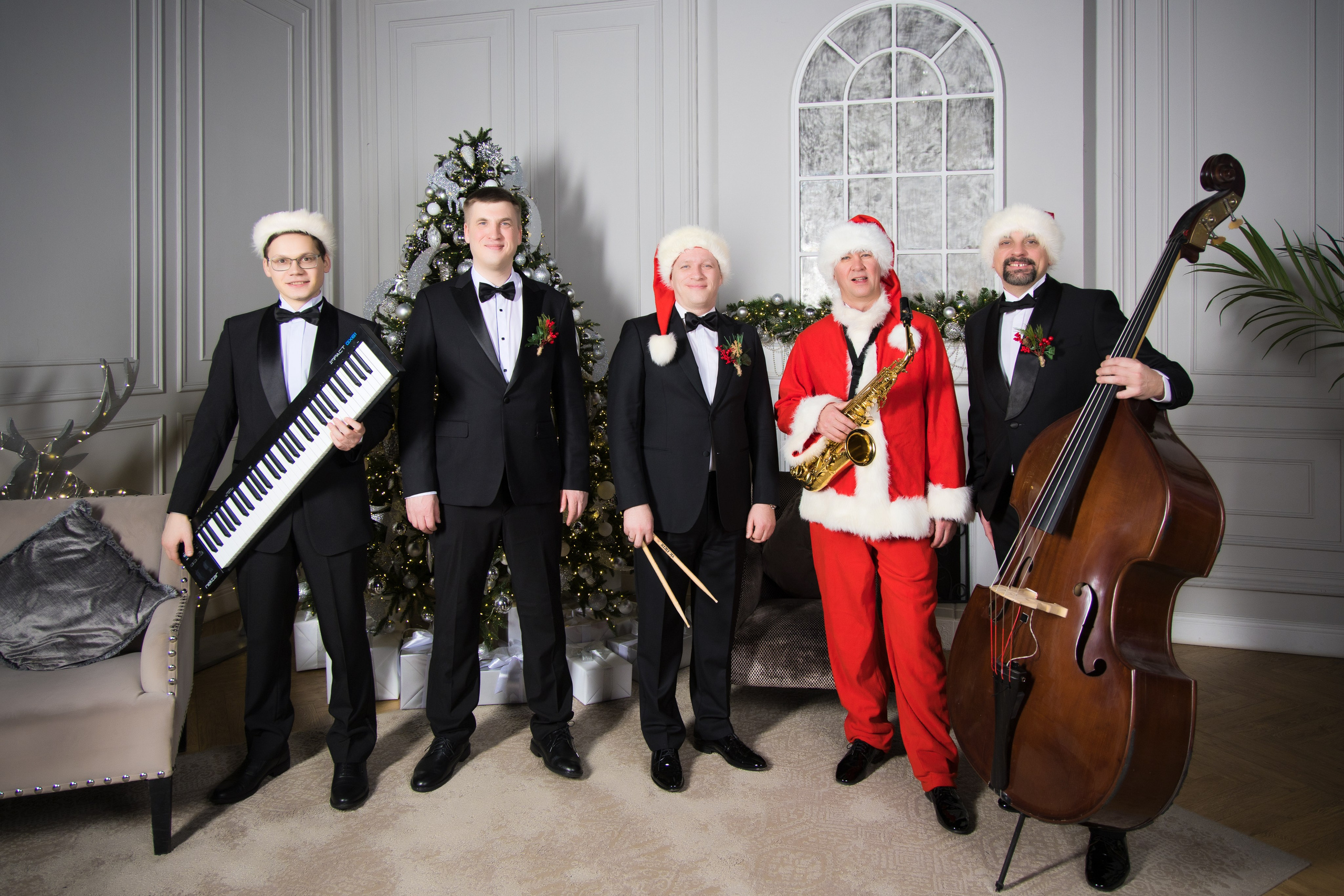 Bravur Jazz Band. Photomantis