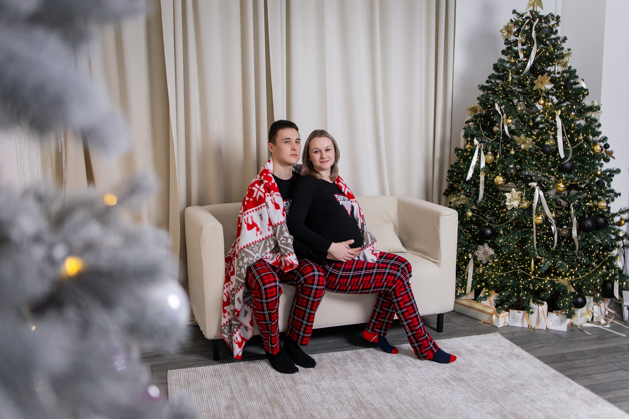 Ваши фотографии. Интерьерная фотостудия Background в Омске