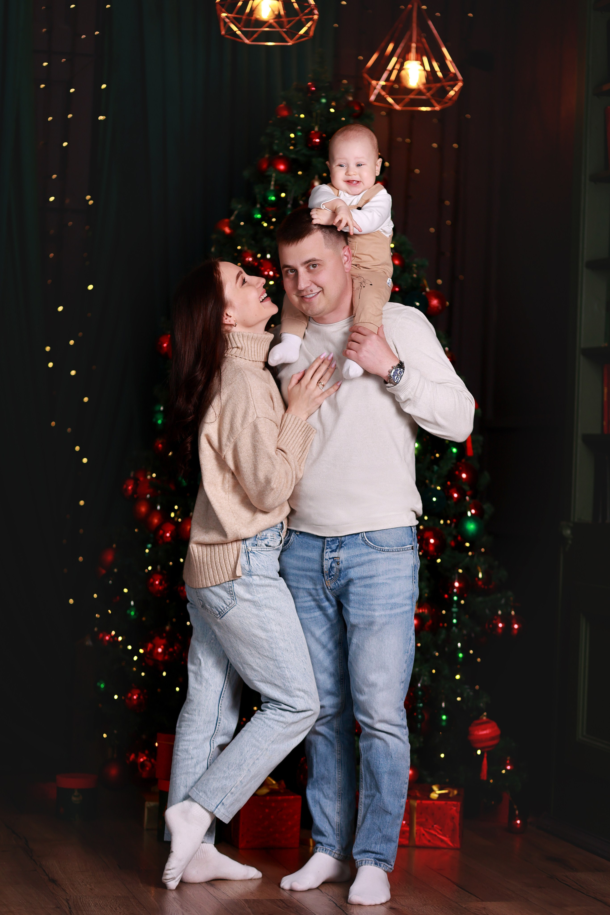 Зал Зазеркалье. Детский семейный фотограф Краснодар