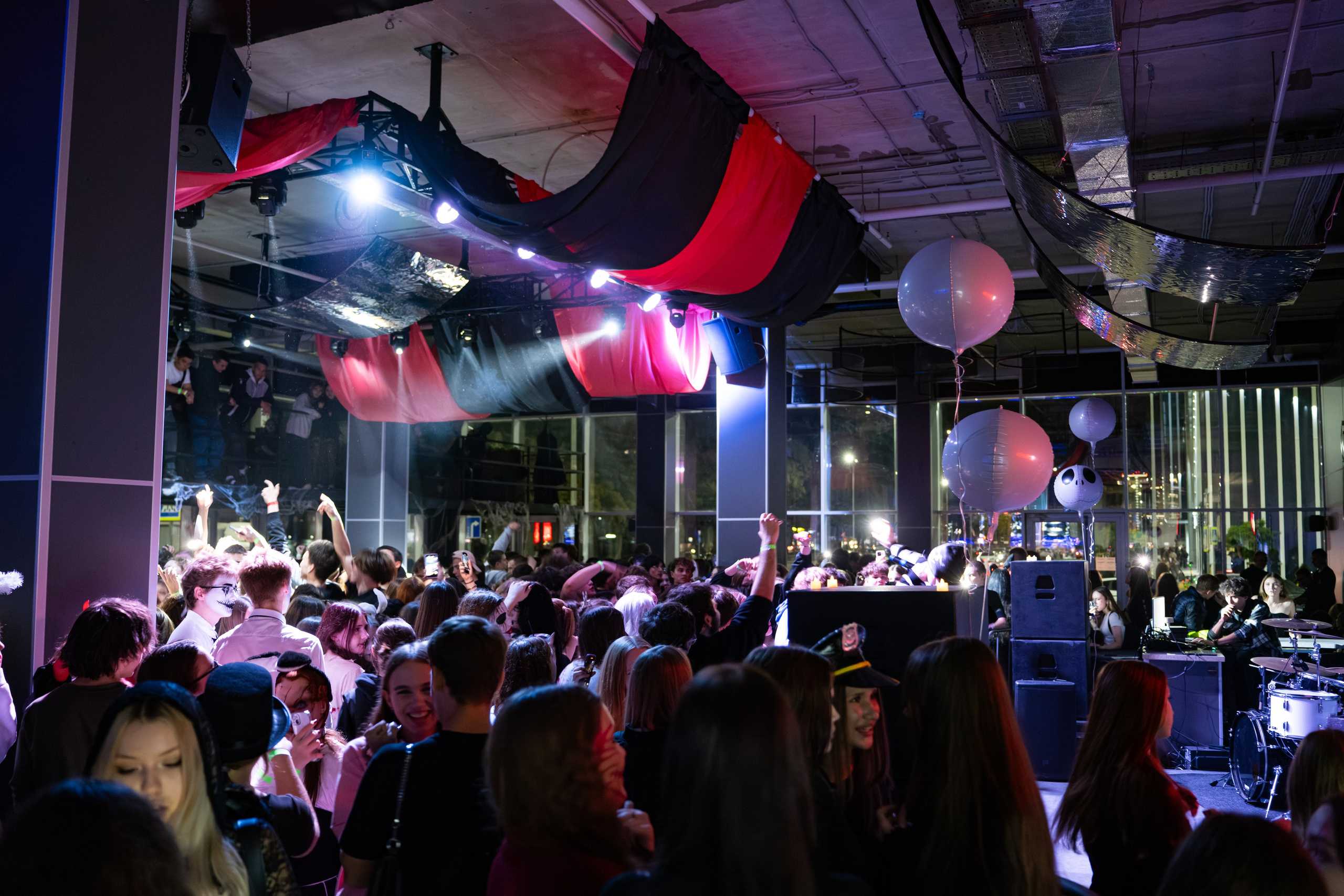 Halloween Party + Balagan Showcase / @Мишкин&Мишкин / Краснодар. Концертный фотограф в Краснодаре