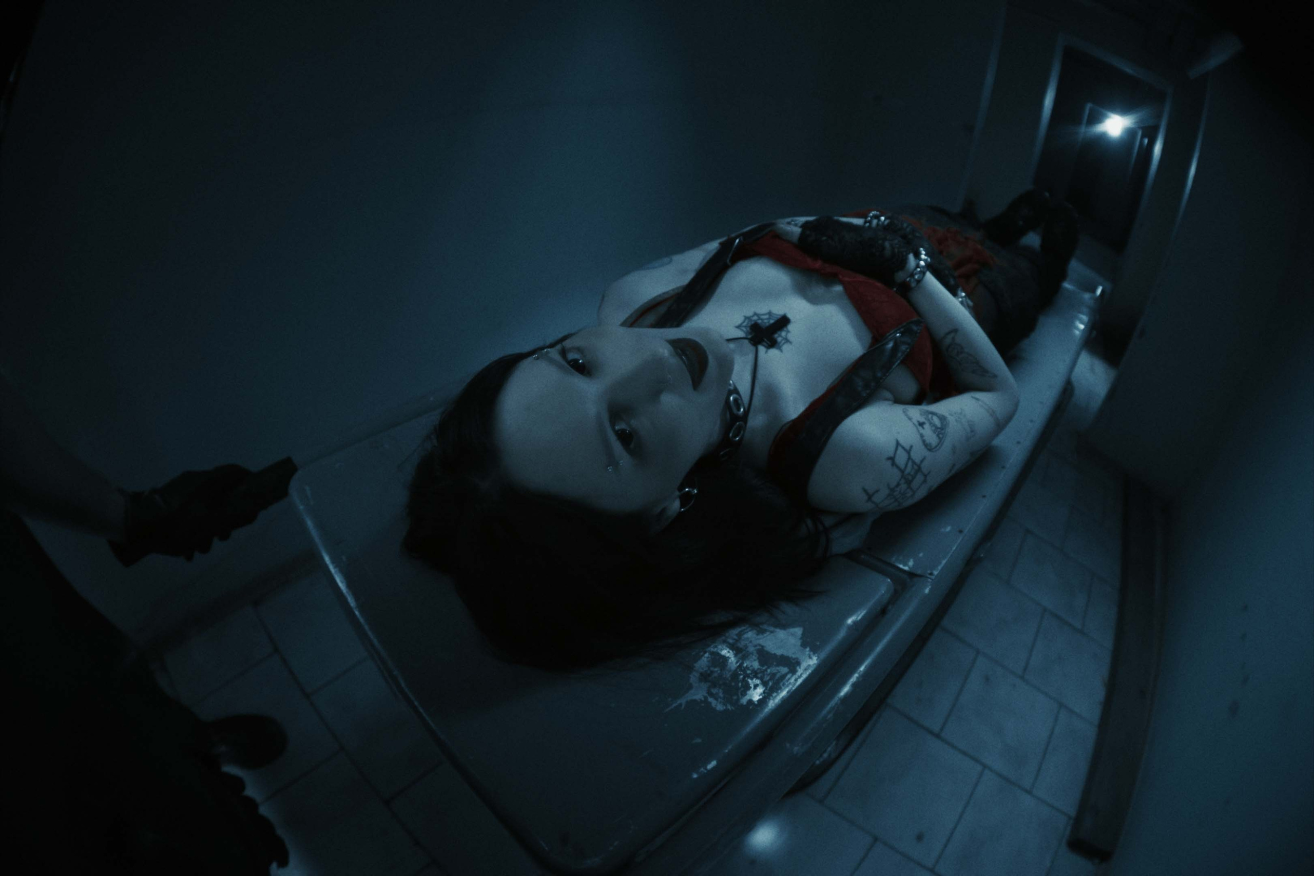 CRYSPEL — Anger Issues. Цветокоррекция видео