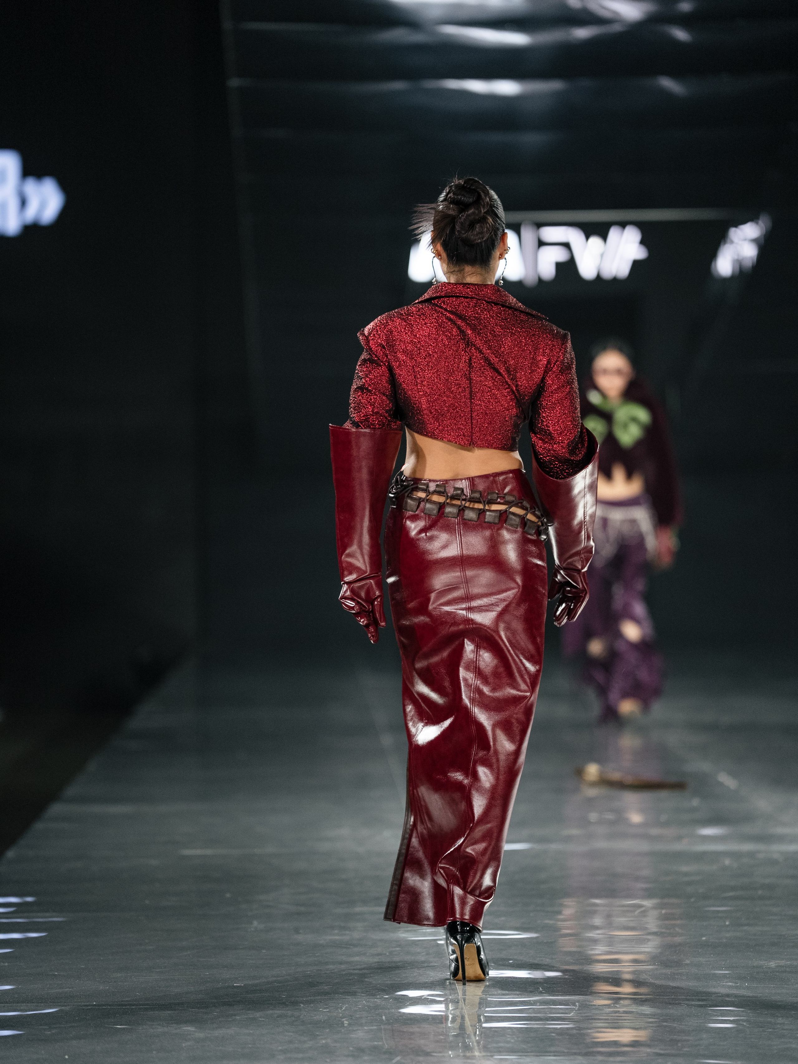 Visa Fashion Week SAKH. Сайт Алматинского НЮ АРТ, будуар и фэшн фотографа Дениса Карпенко