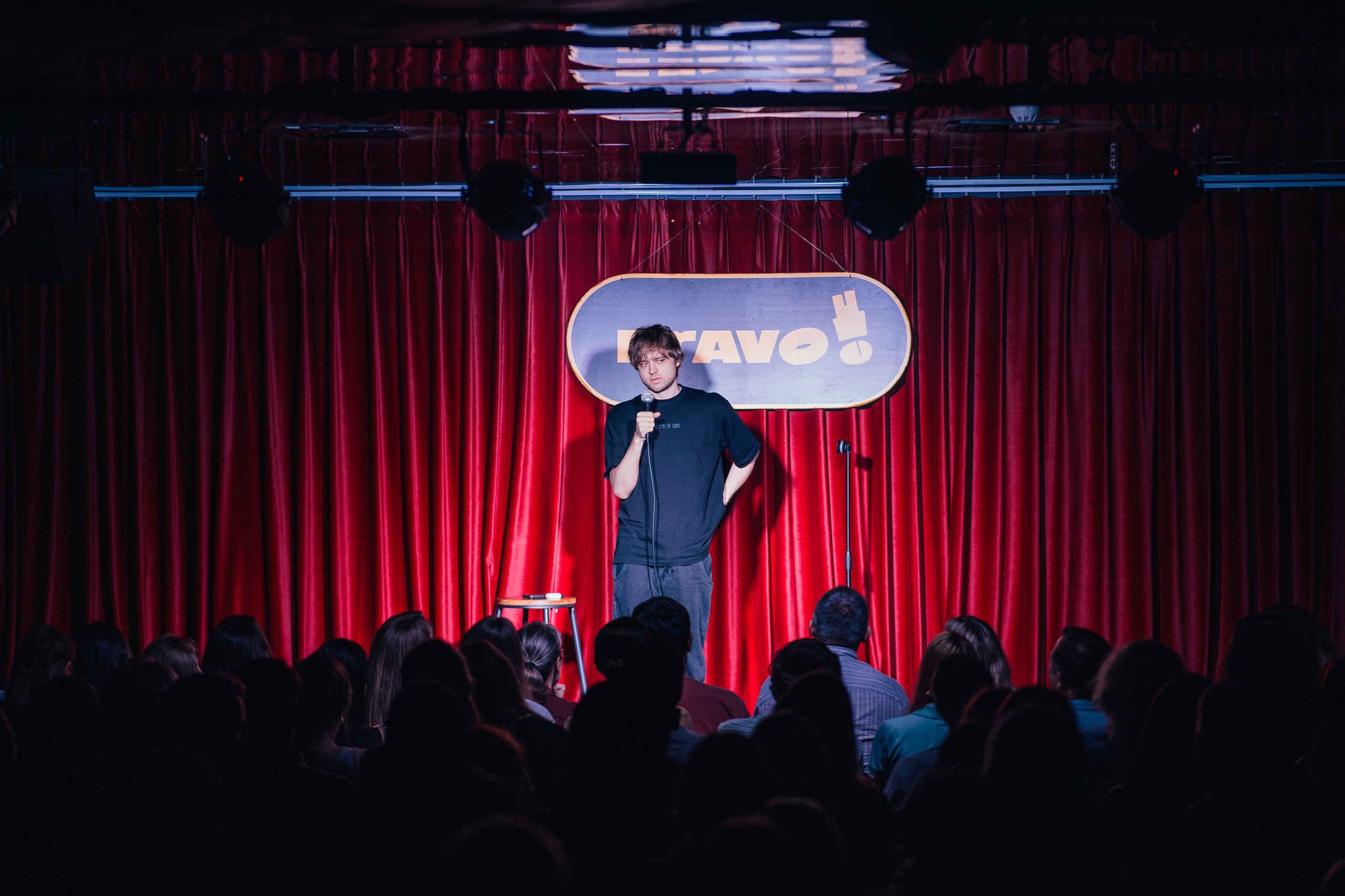 VANYA USOVICH GZ BRAVO stand up Club. Фотограф В Гуанчжоу и Шэньчжэнь Андрей Лопатин