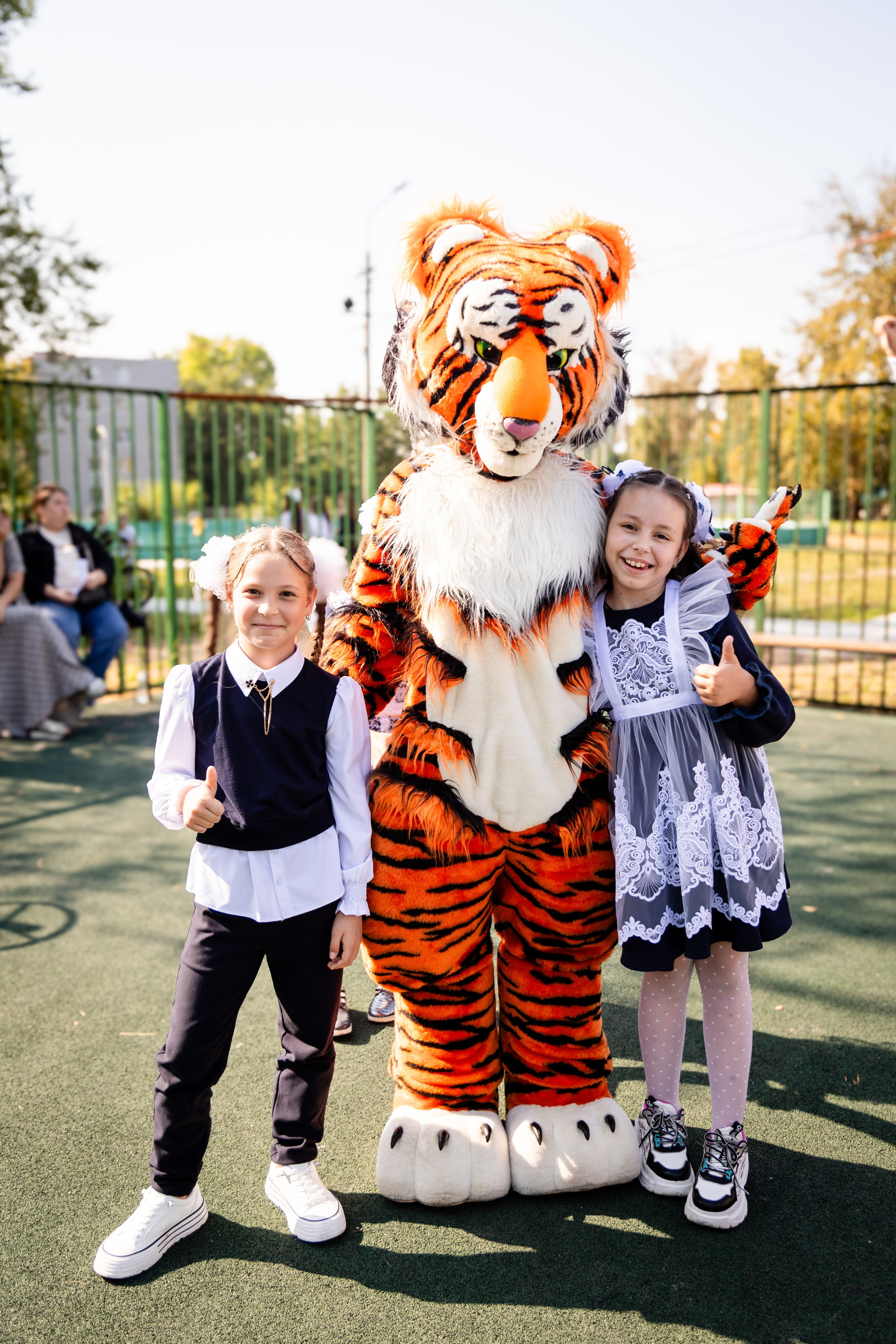 Гимназия № 50. Детский фотограф видеограф в Хабаровске Михаил Орлов