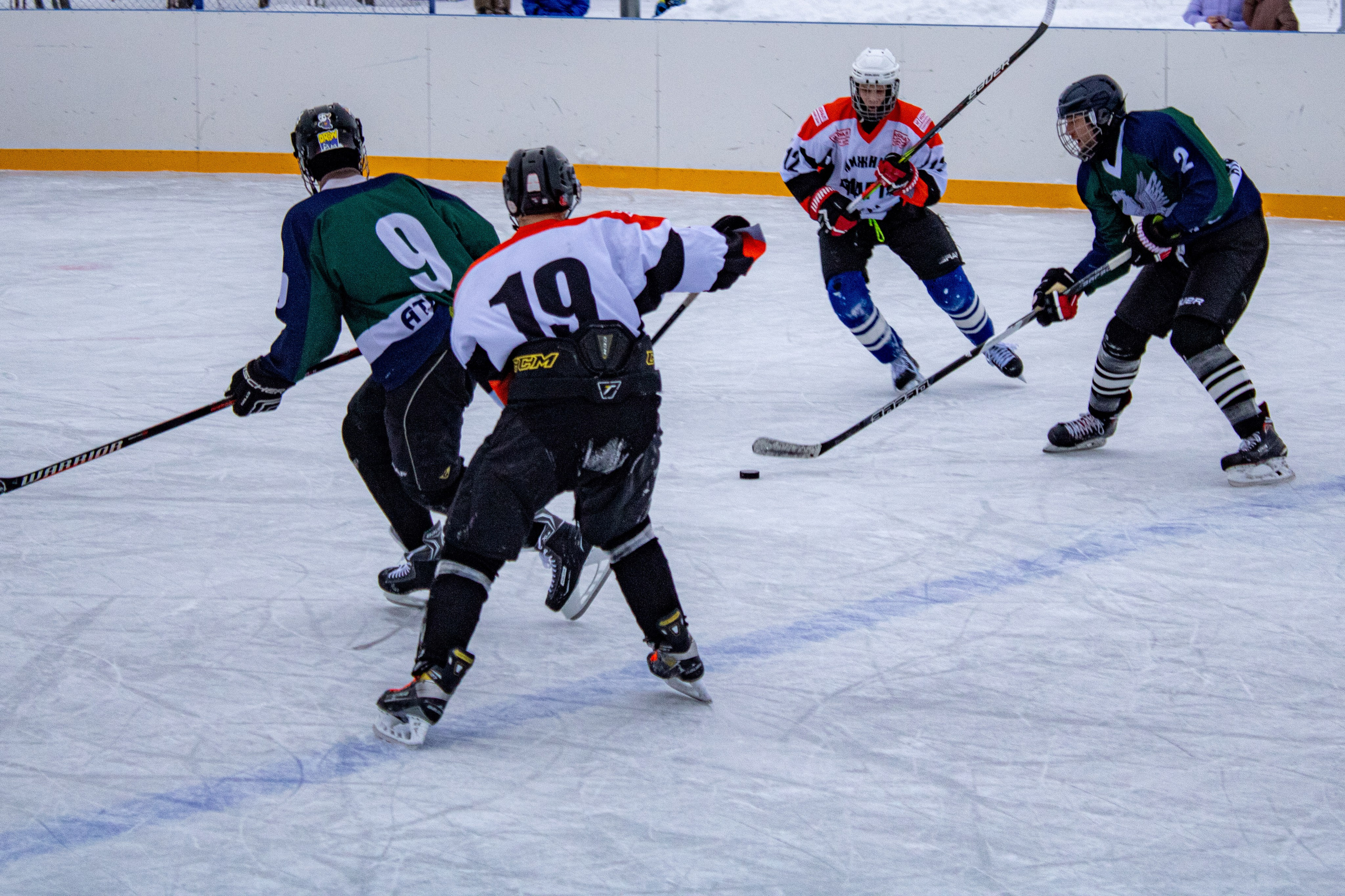 Хоккей г.п Атиг-г.Нижние Серги