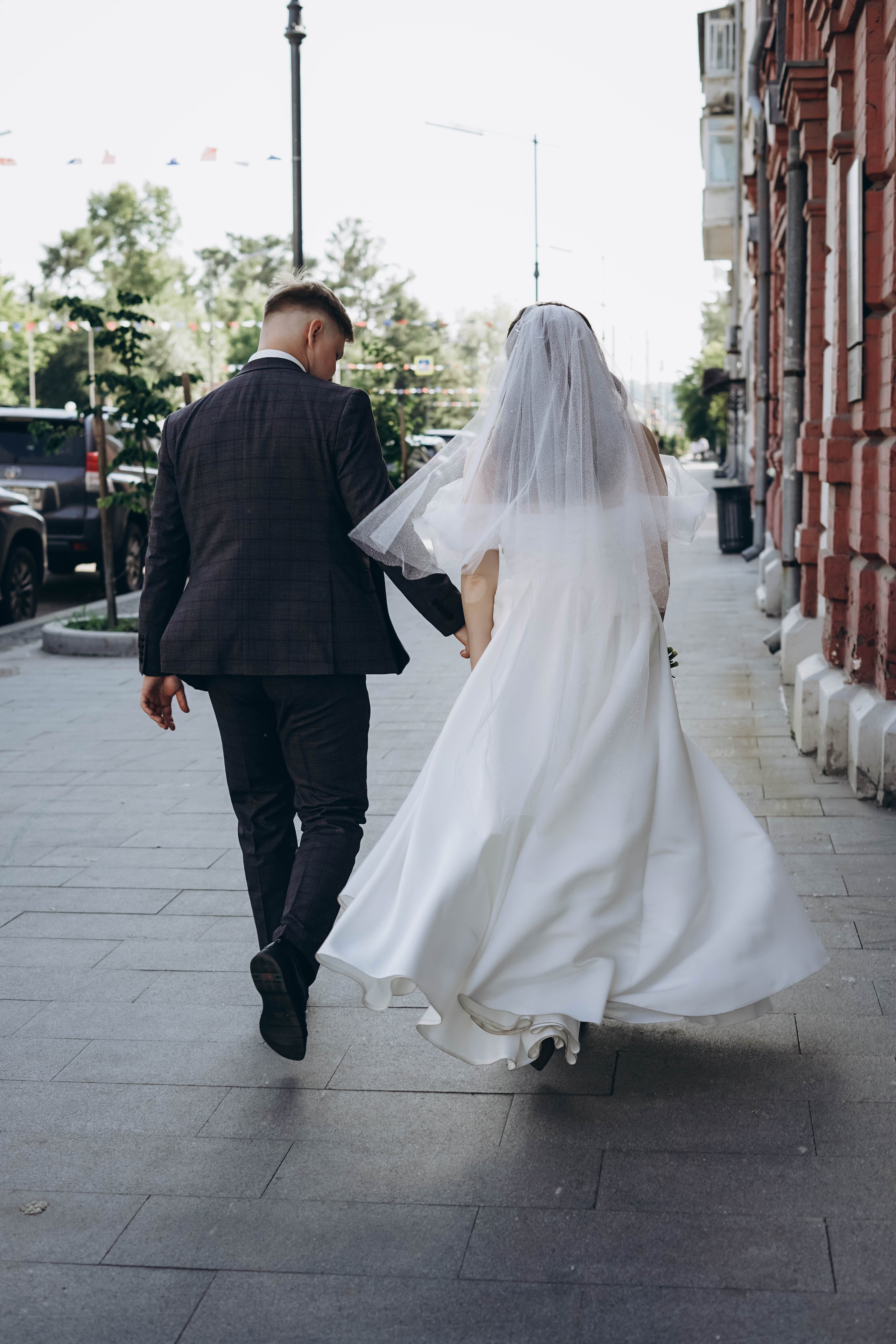 Оля и Дима: регистрация, свадебная прогулка. Фотограф в Иркутске