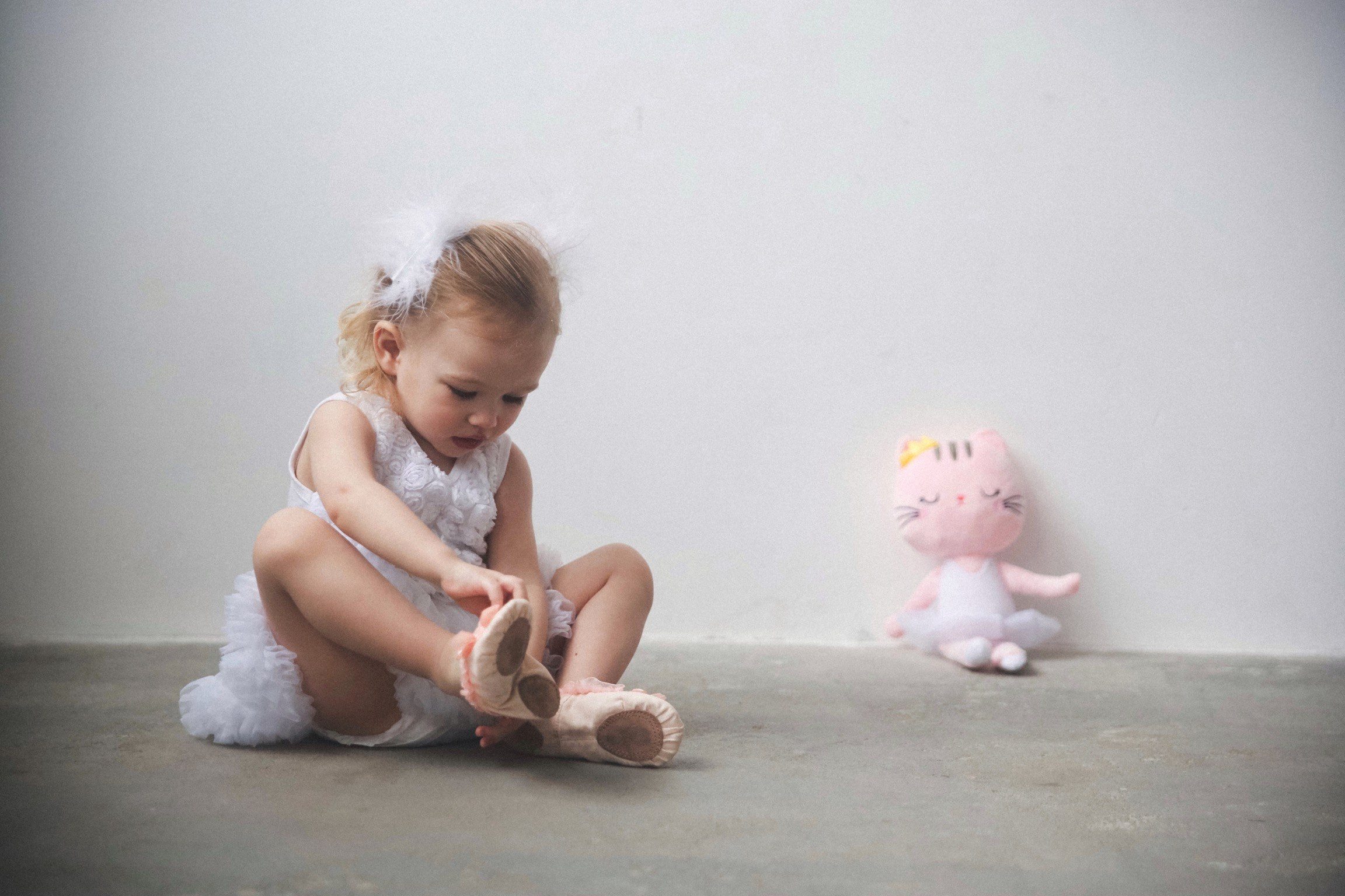 Маленькие женщины. Фотограф в Серпухове и Тарусе Ксения Царёва