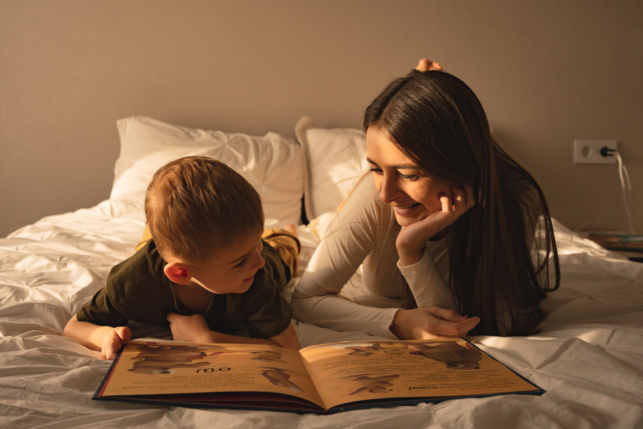 Домашняя съемка семьи Ксении и Алексея. Семейный и портретный фотограф в Санкт-Петербурге Татьяна Гримоть