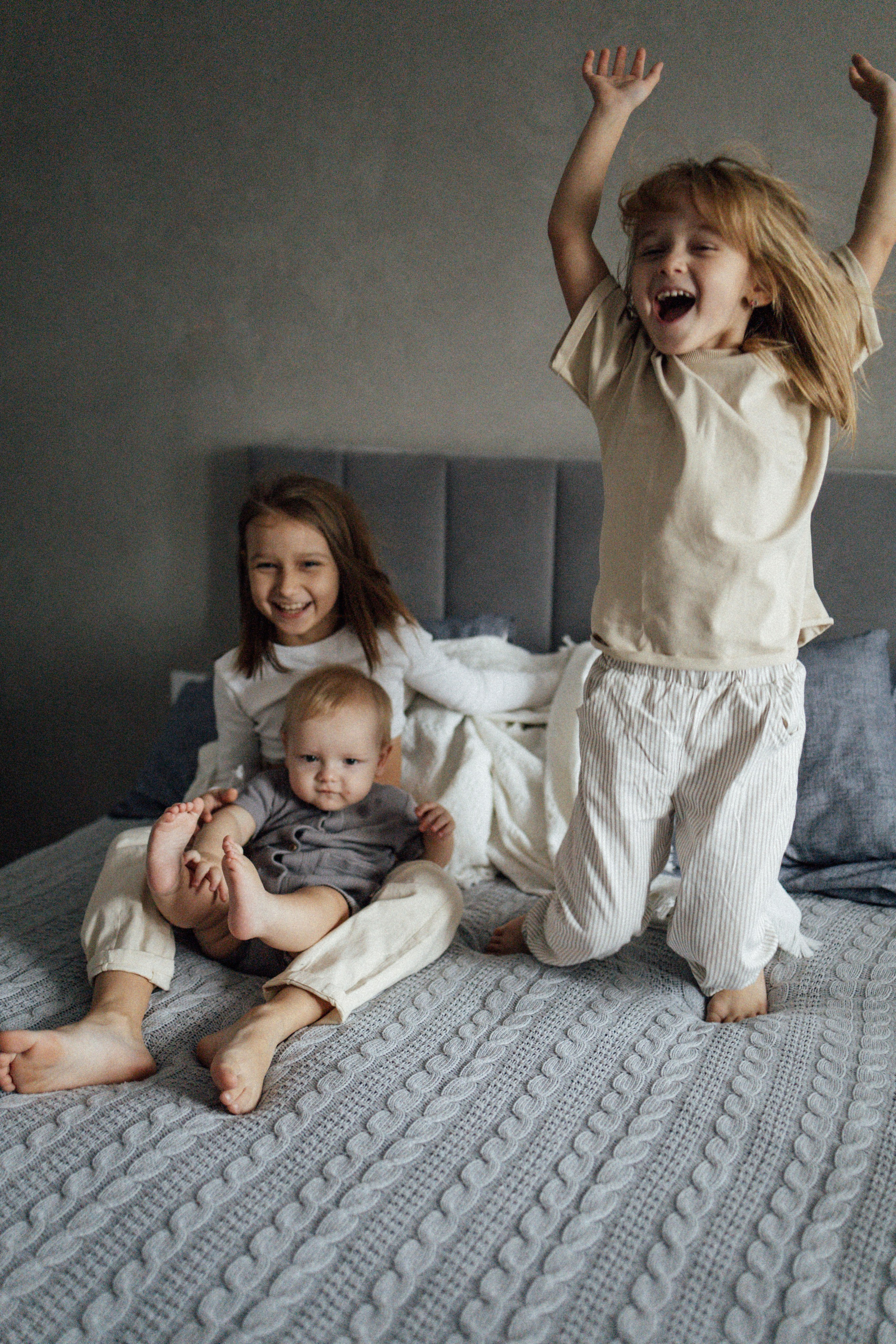 Таня + Миша + Саша + Варя + Семен и&nbsp;Гриша