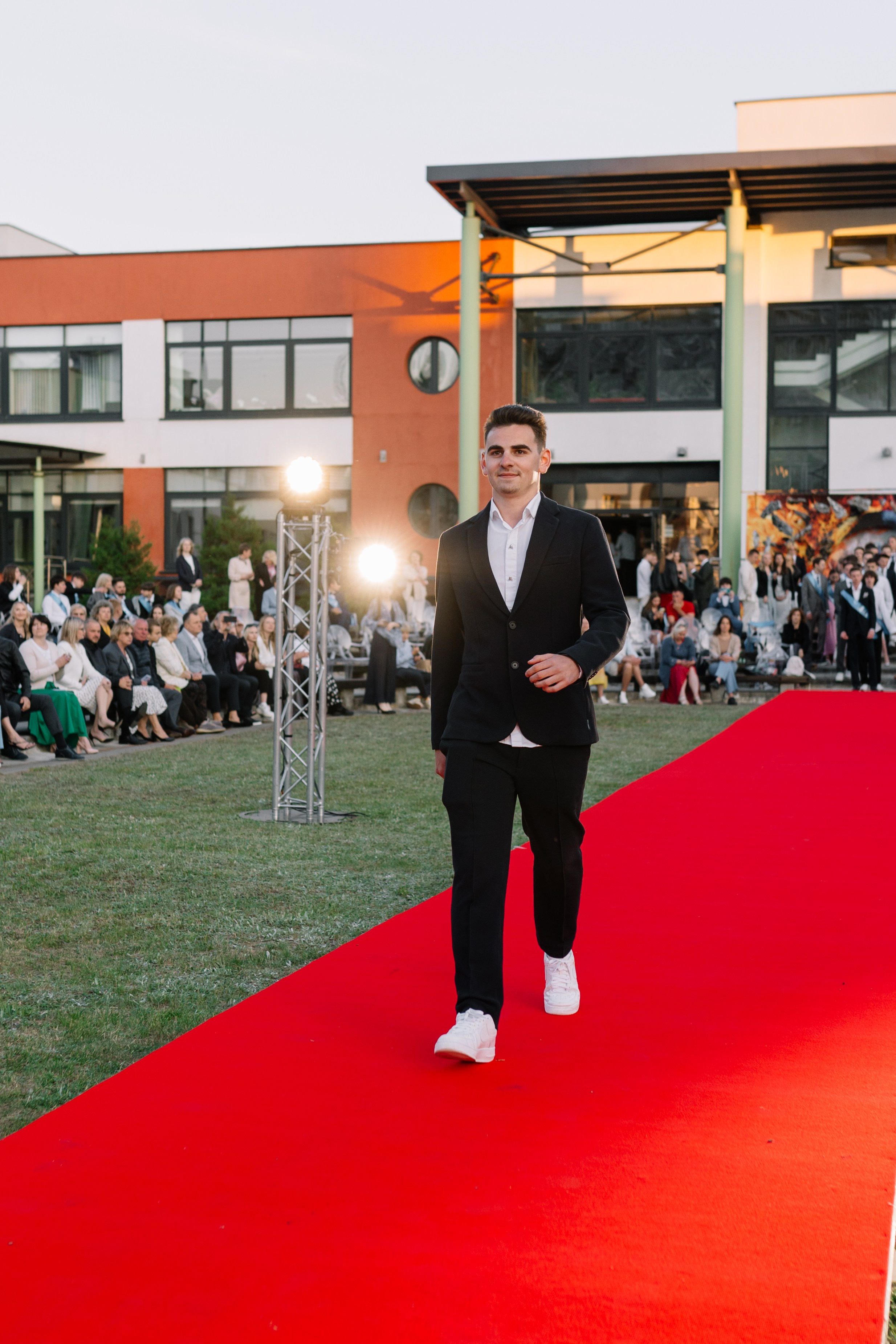 Выпускной 61 школа