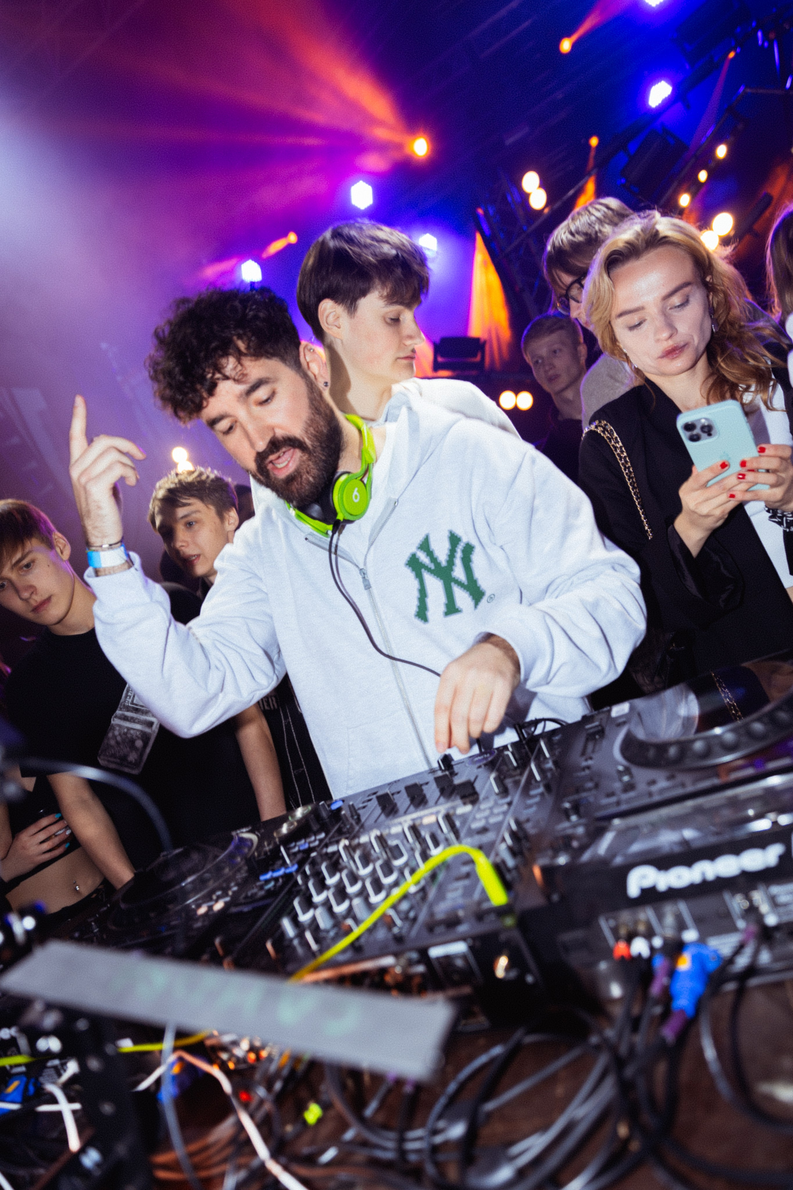 PARTIES. DRIPSTOCK MAG