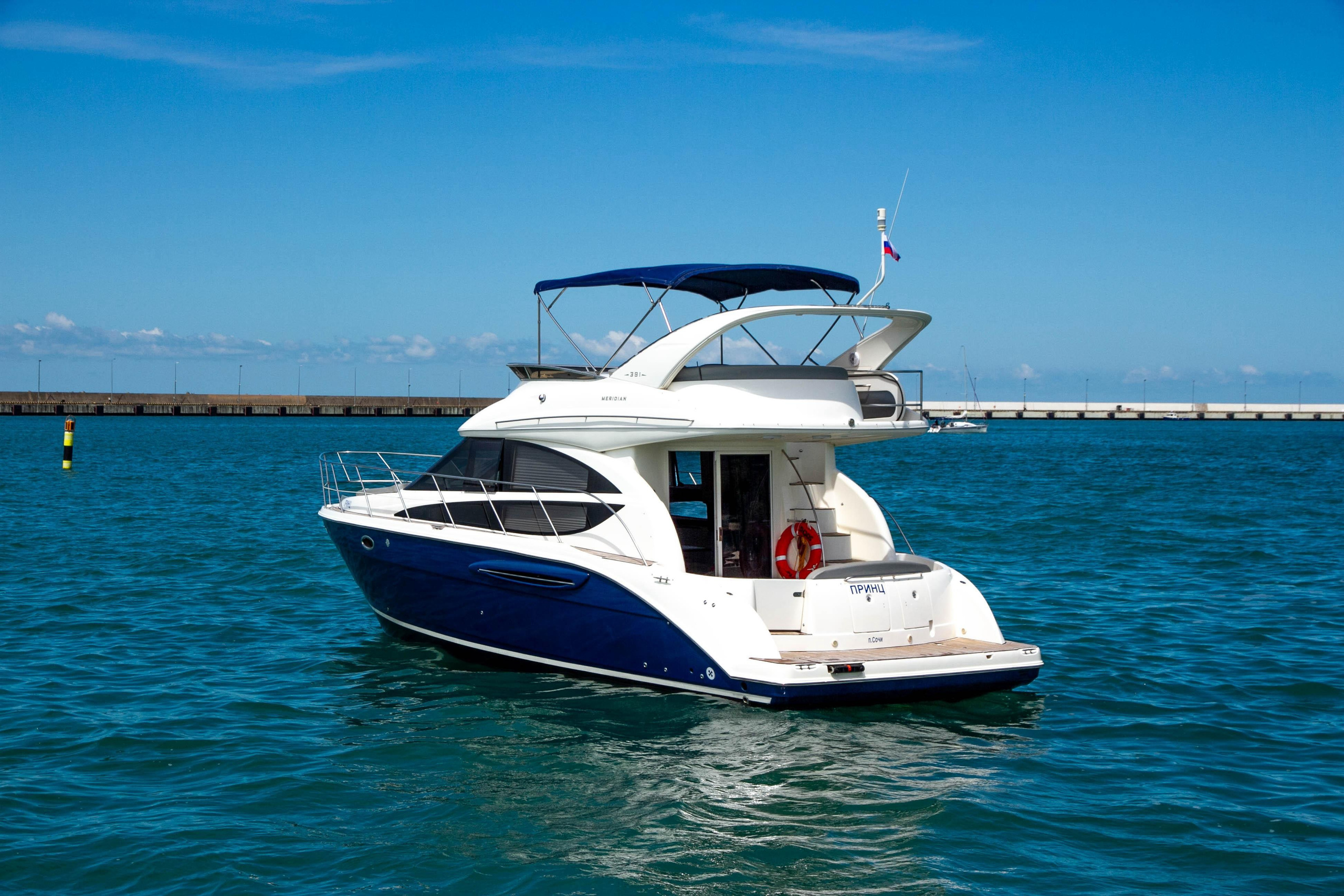 Яхта Принц Аренда Яхты в Сочи Яхтанаморе YACHTNAMORE YACHTANAMORE