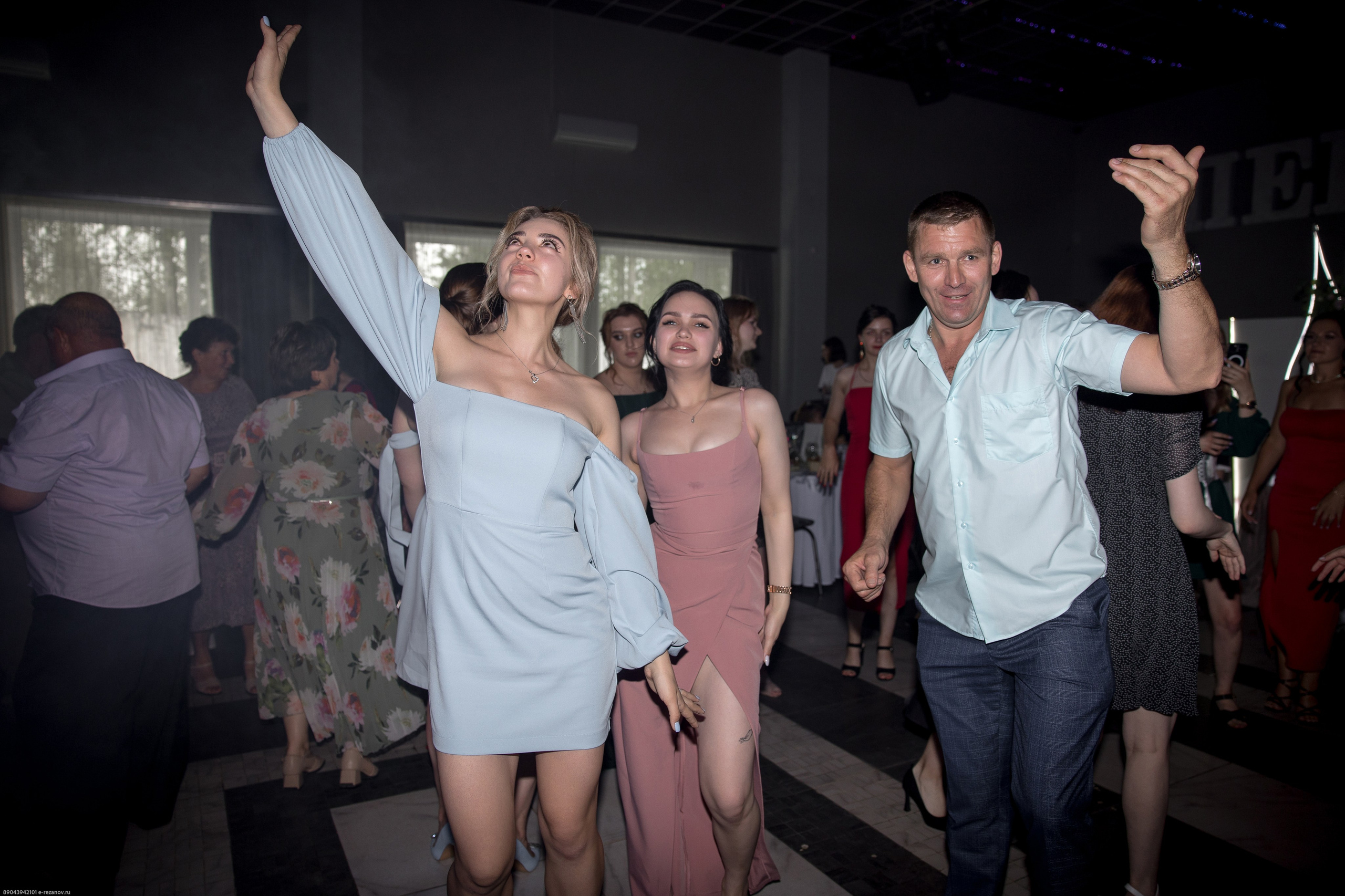 Андрей и Владислава. Свадебный и семейный фотограф Евгений Резанов