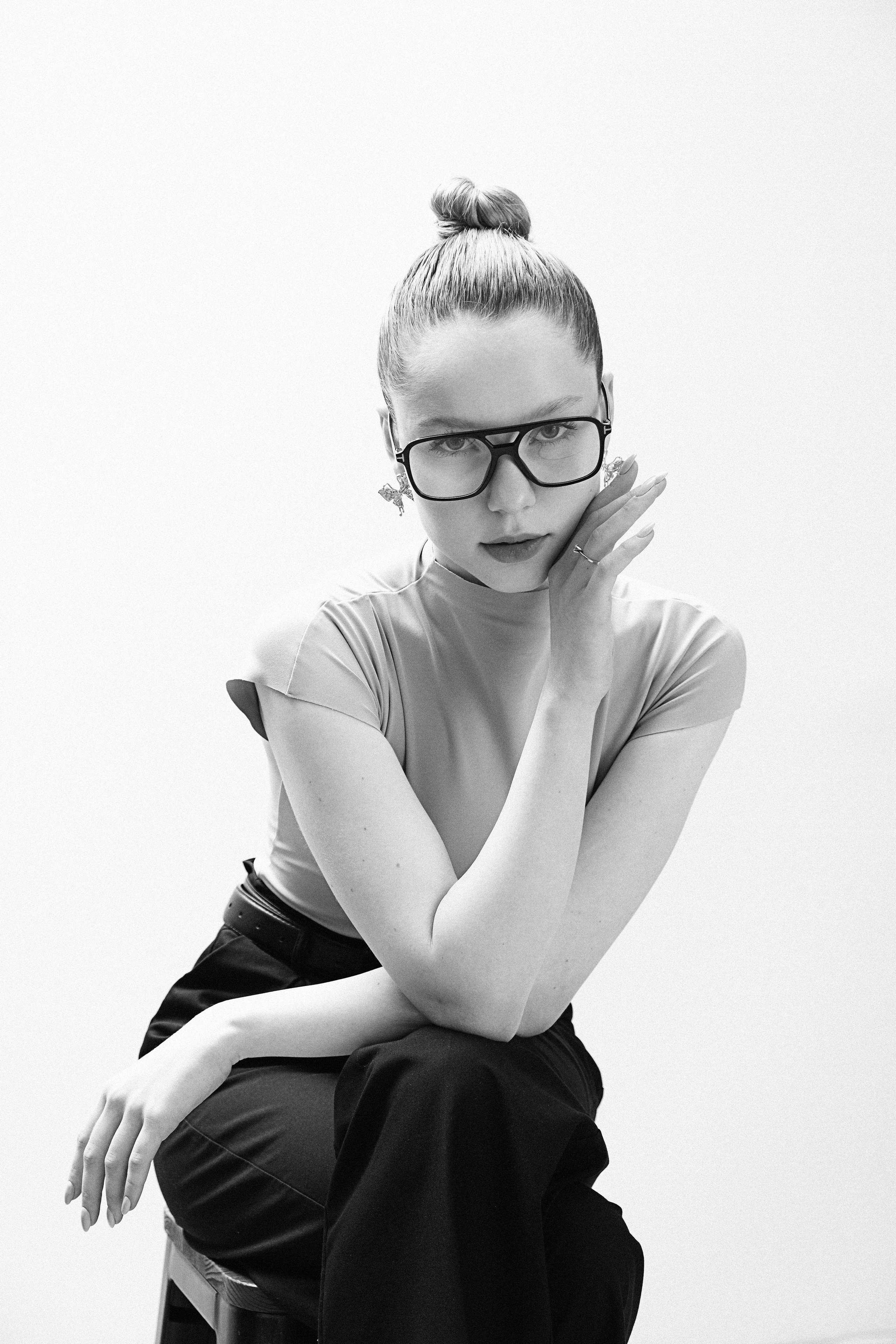 Игра света и цвета в модельных тестах. Фотограф и видеограф в Омск/Москва Сащенко Лера