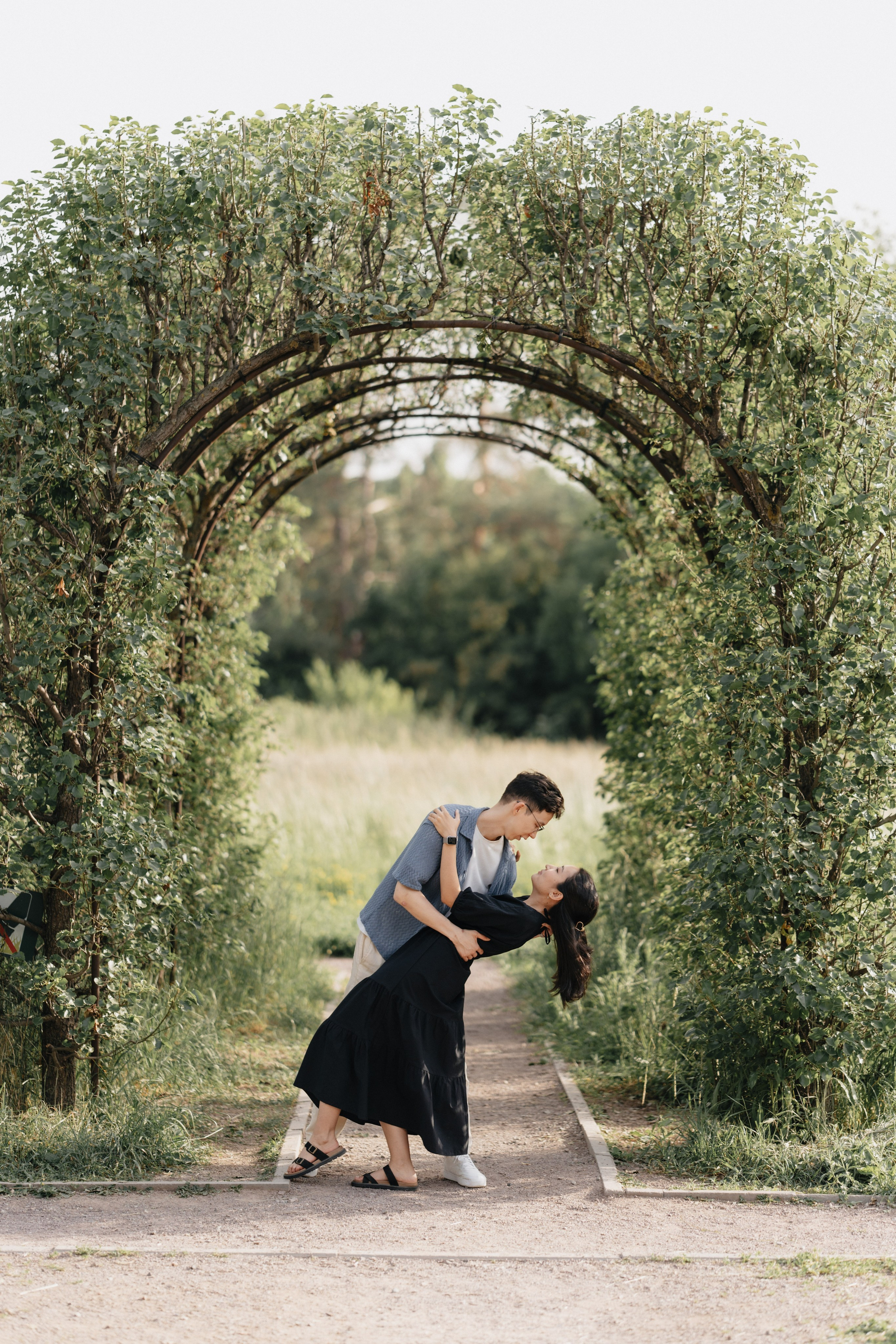 Aziz & Dana. Galam media