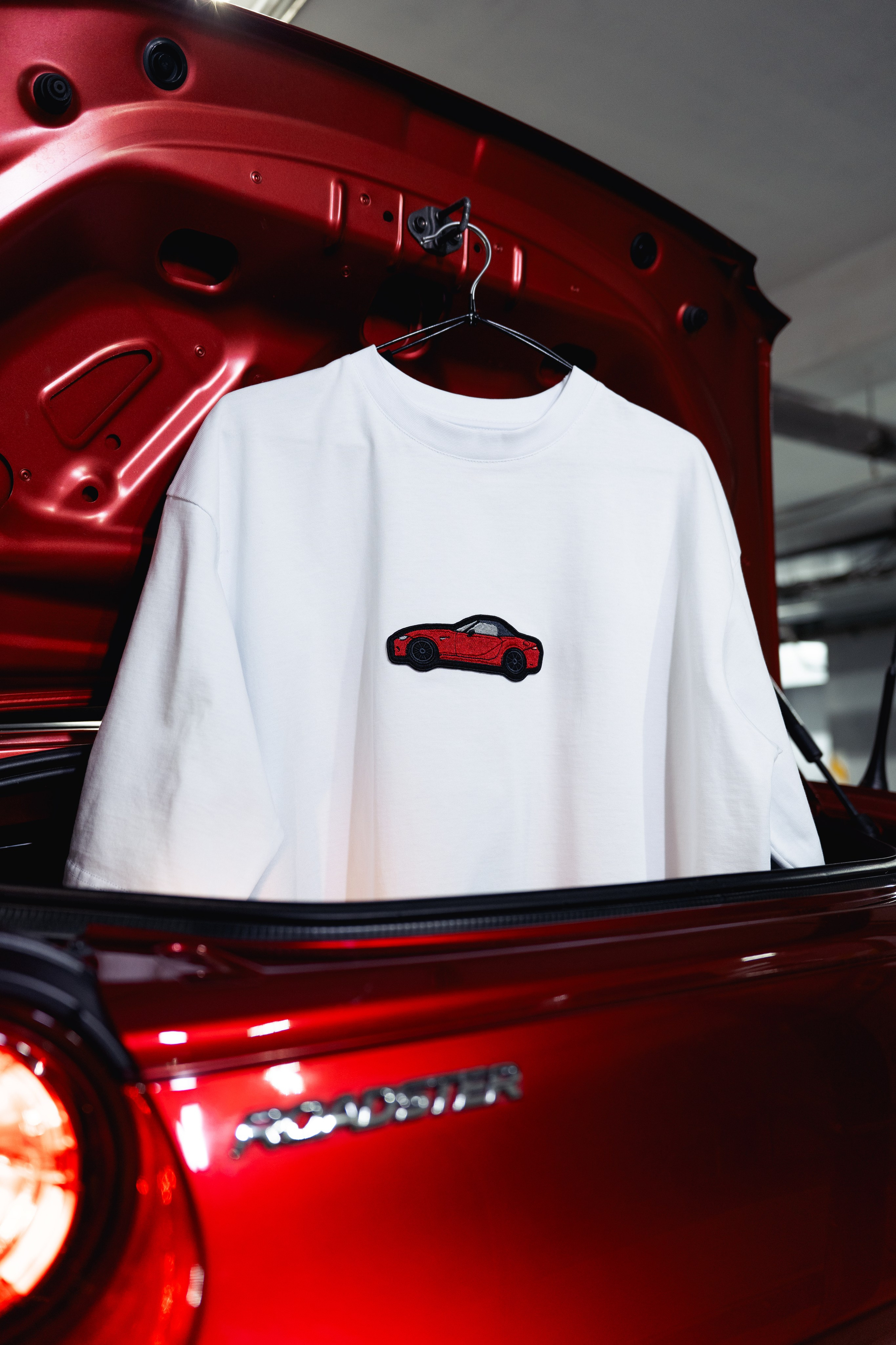 Фотографии футболок Cotton Cars и Mazda MX-5