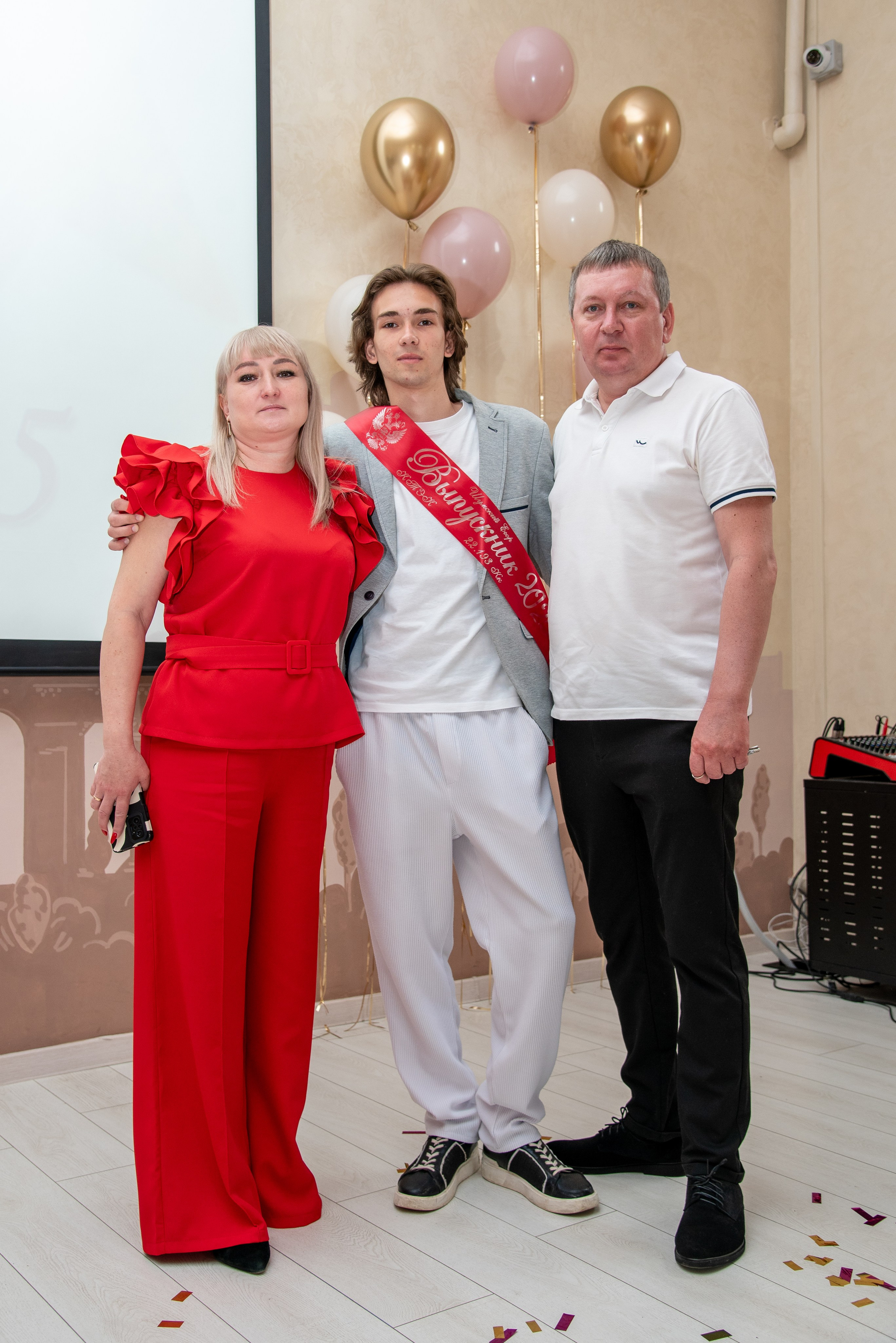 Последний звонок КТЭК (цветокор). Детский и семейный фотограф Краснодар / Сочи Сергеева Олеся