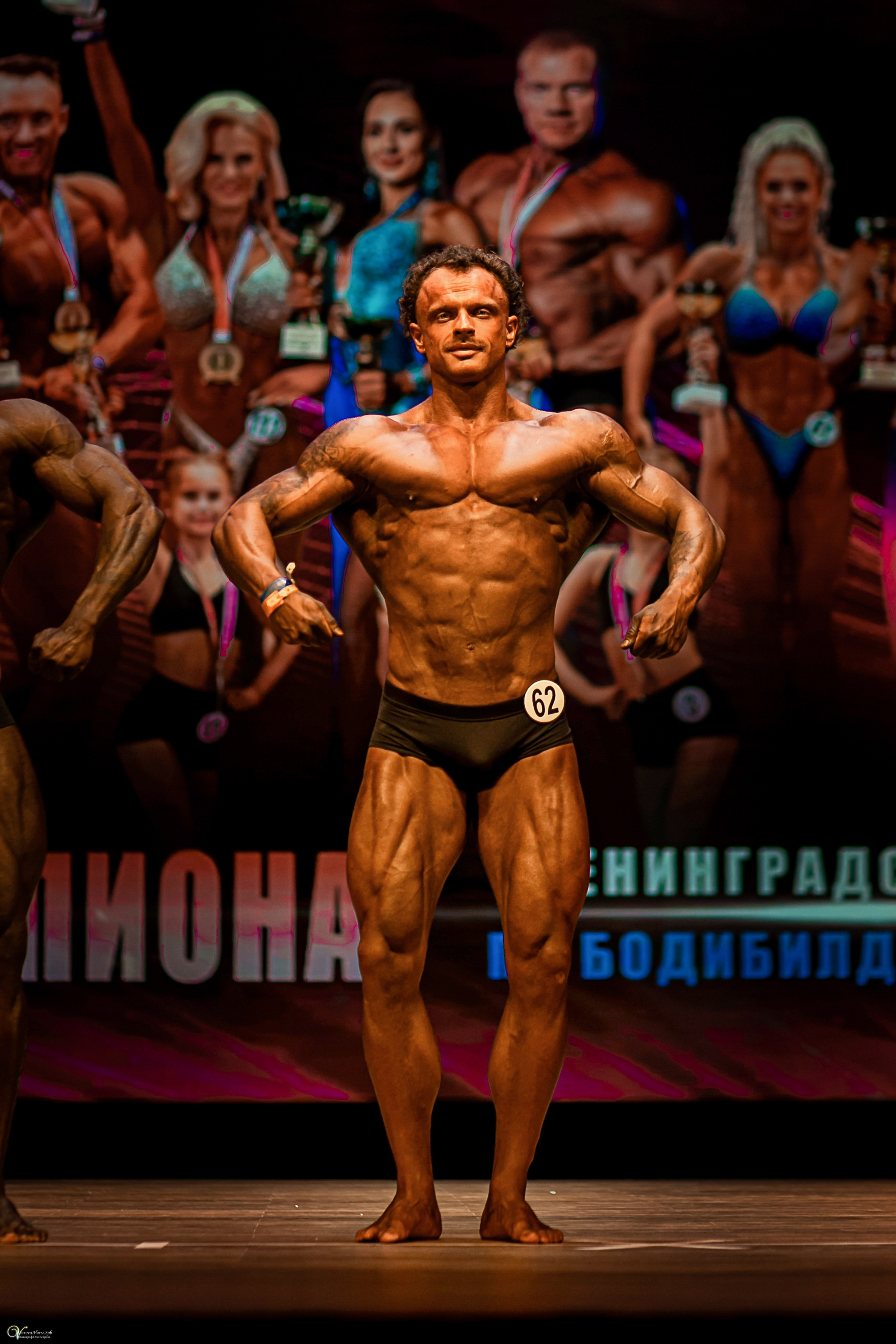 Чемпионат по Бодибилдингу 2025 Луга. Фотограф женский и мужской портрет Санкт-Петербург