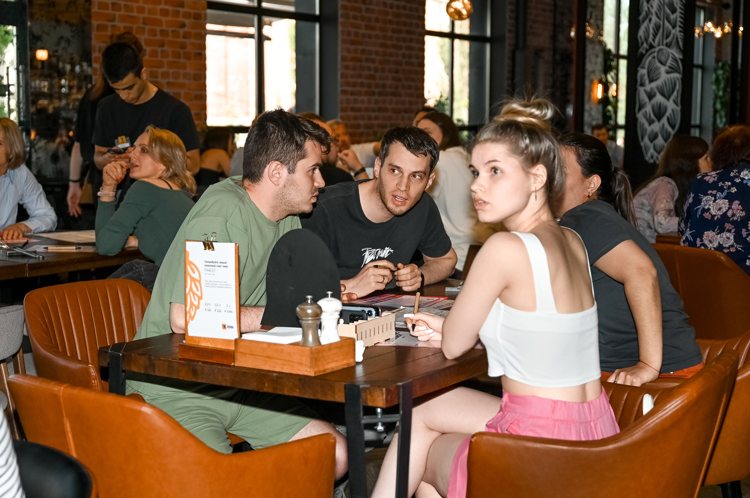 Квиз, Плиз! Брянск. Ресторан «ПЕНА». Свадебный, семейный и репортажный фотограф. Брянск. Эльвира Голенкова