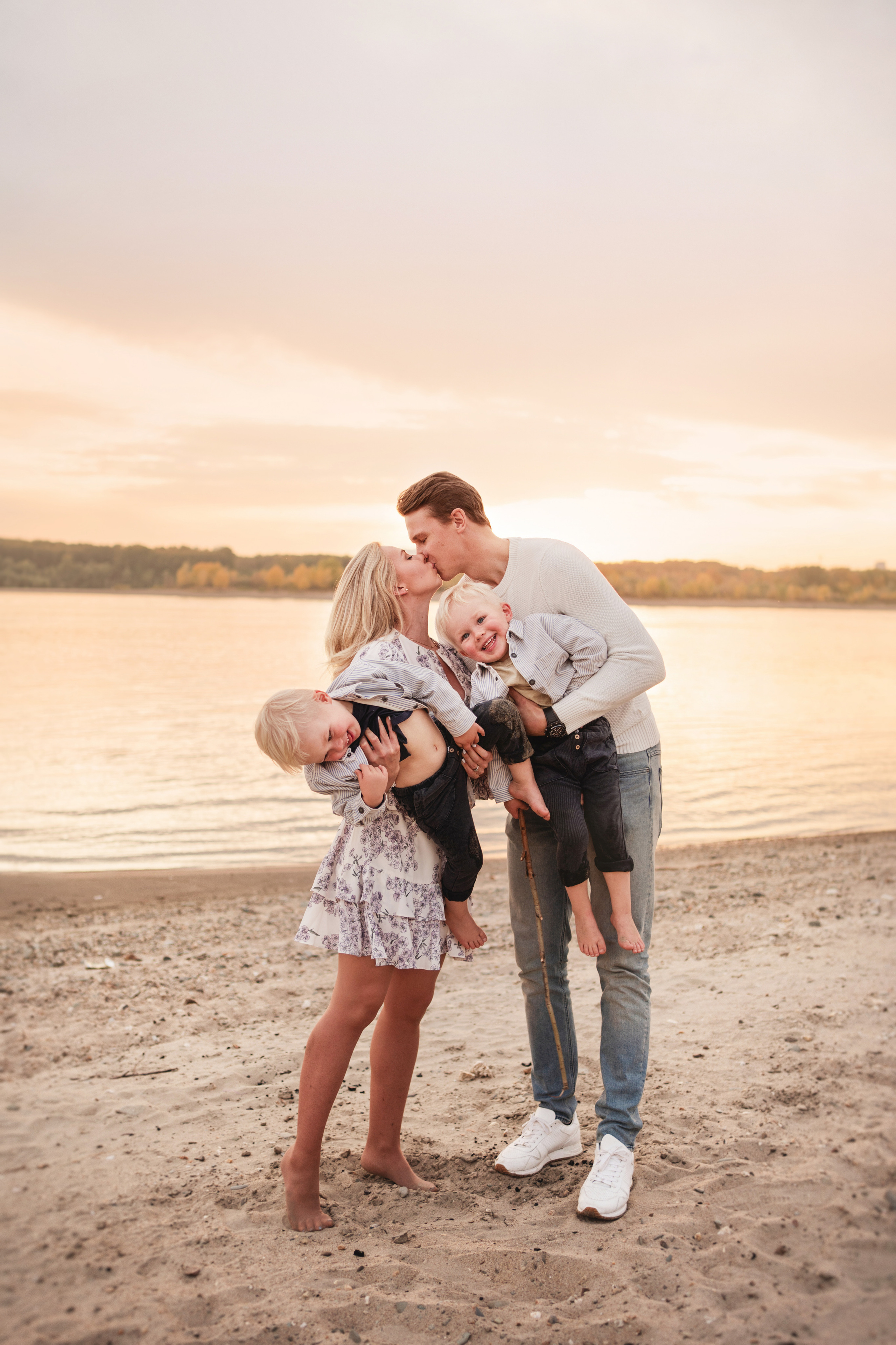 Юрке, Ольга, Юлиус Эрик и Линус Кристиан. Семейный фотограф, фотосессия беременности в Новосибирске Кристина Киб