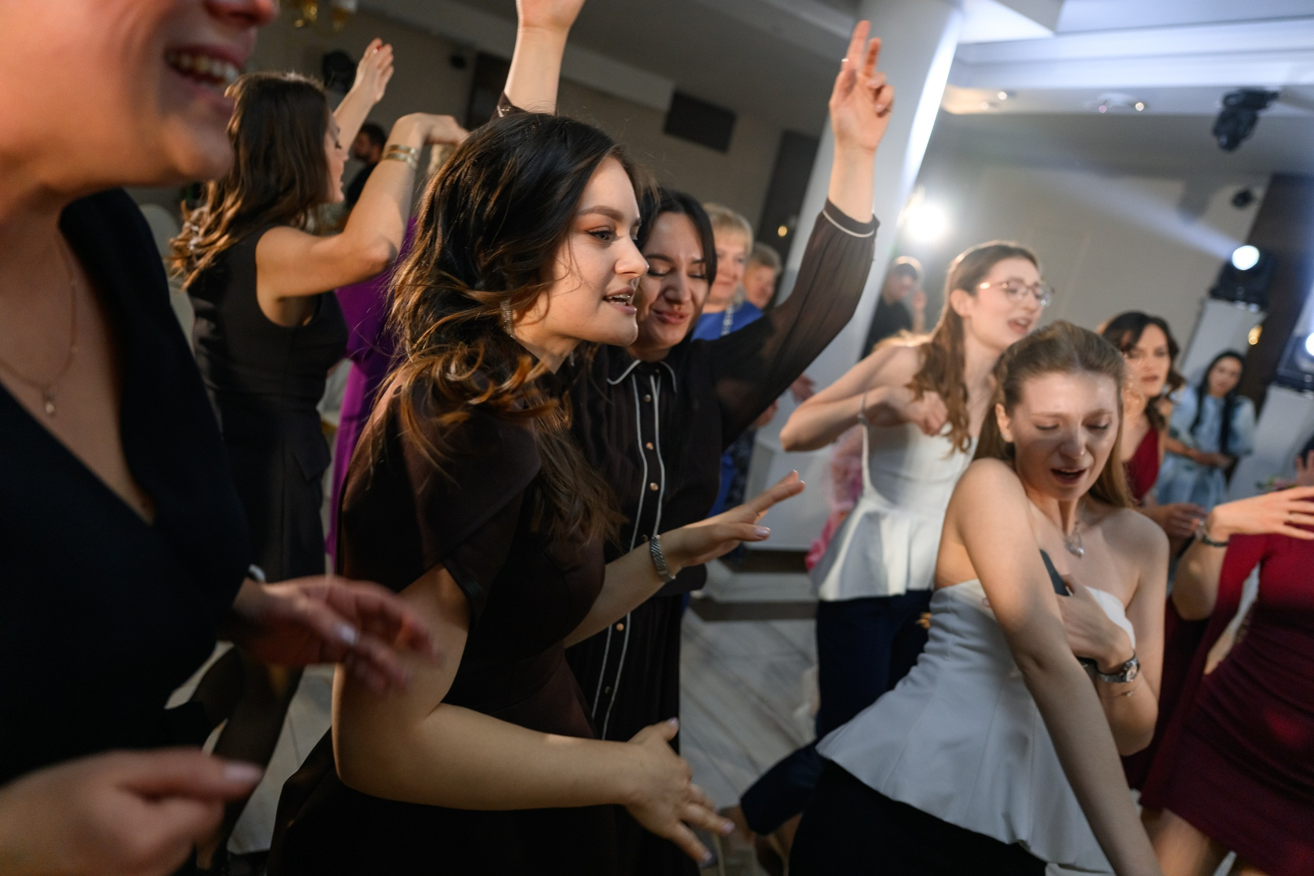 Фотограф на свадьбу Минск Москва Санкт-Петербург Свадебный фотограф Фотограф на свадьбу Репортажный фотограф Love Story Свадебная прогулка. Свадебный фотограф — Крюков Константин