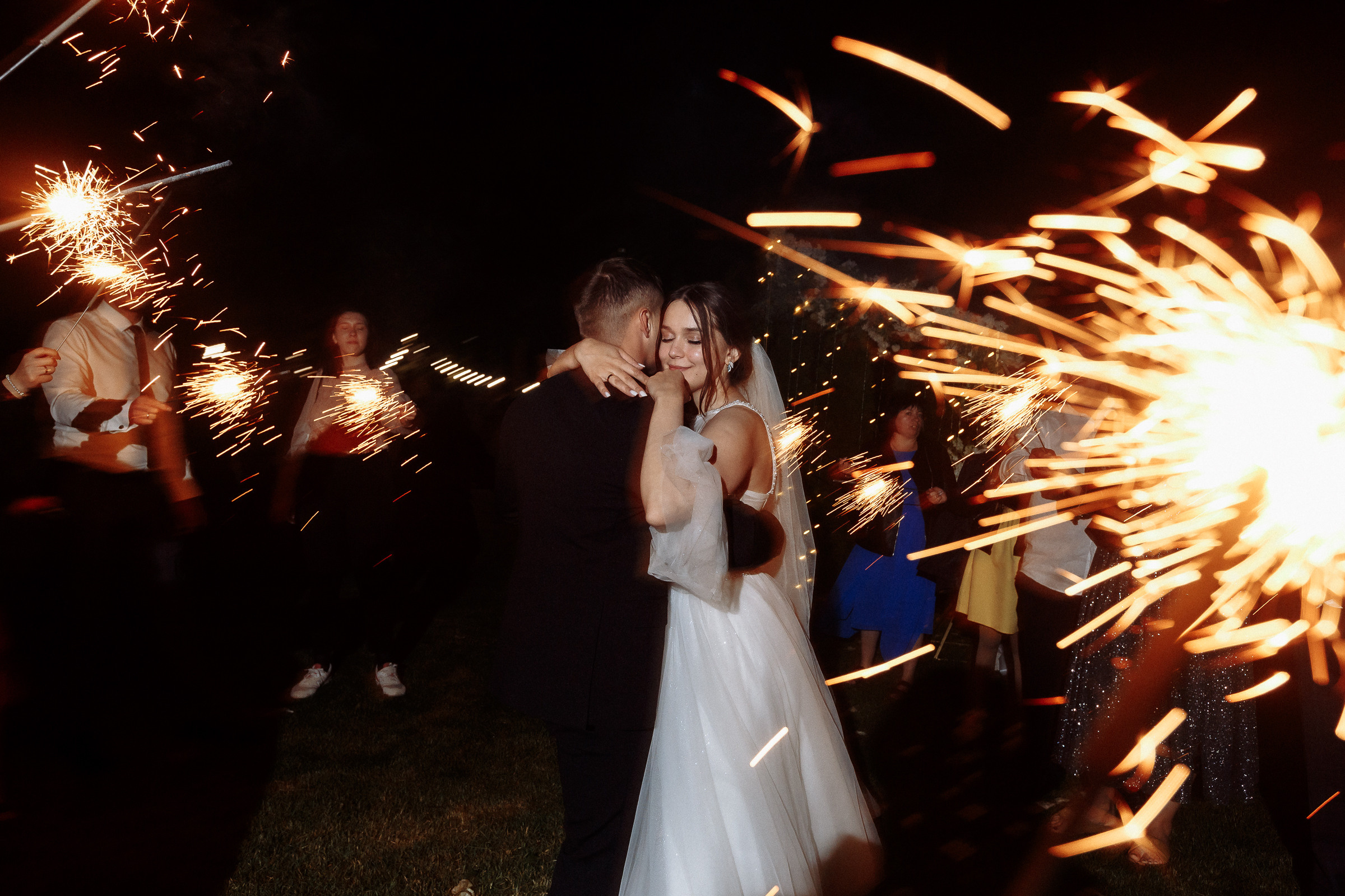 Анонс свадьбы Анастасия и Виктор. Свадебный фотограф в Воронеже Денис Коровин