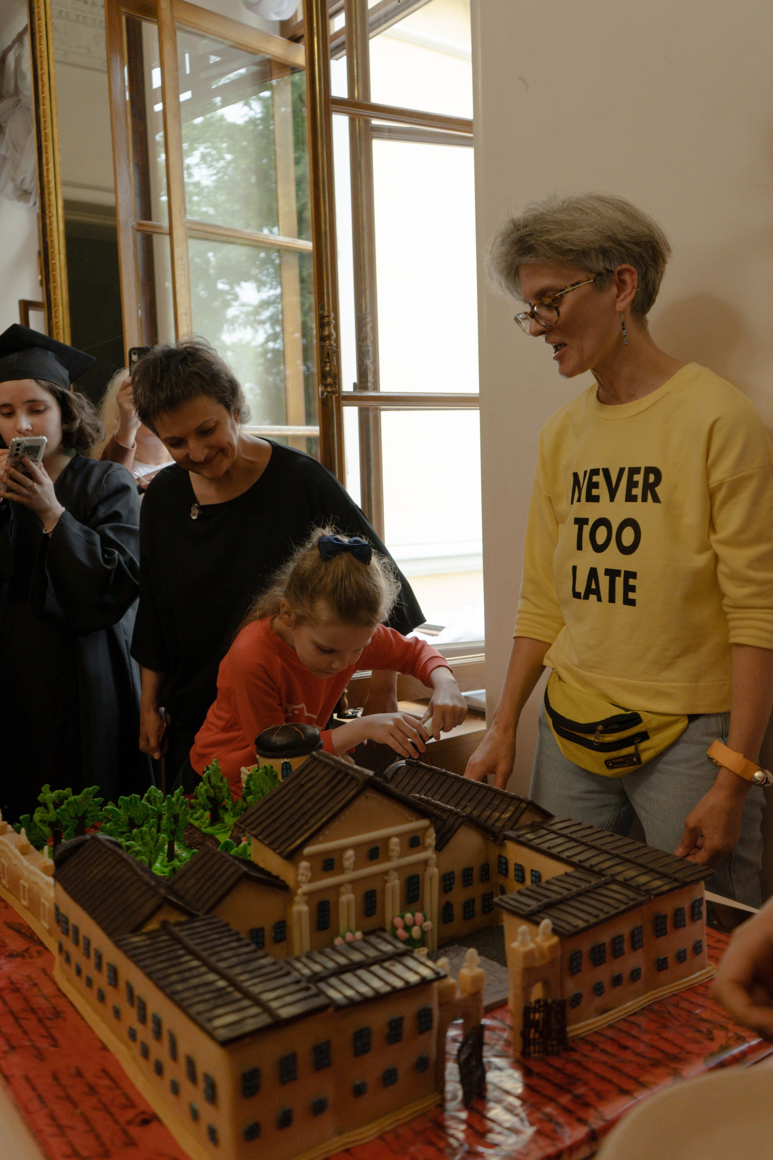 Выпускной Смольный. Юля Мурашова портретный и документальный фотограф