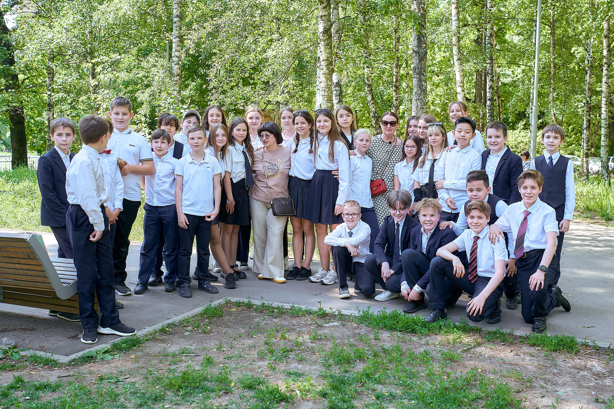 УРА, каникулы! 5Б класс, 10й лицей Одинцово. Школьный и семейный фотограф, Одинцово