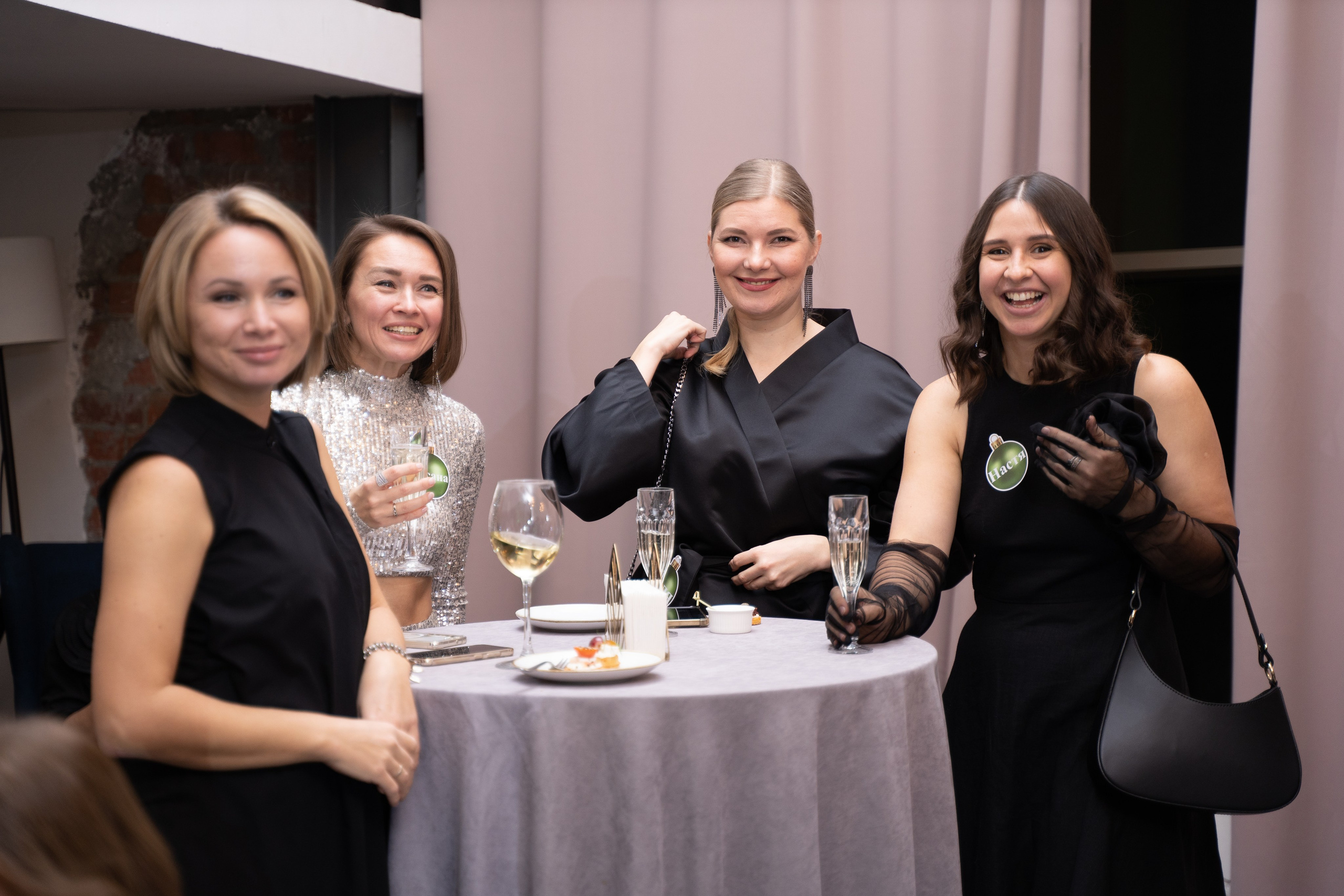 Вечеринка ЖК Клевер парк. Свадебный и семейный фотограф в Екатеринбурге Анна Месяцева