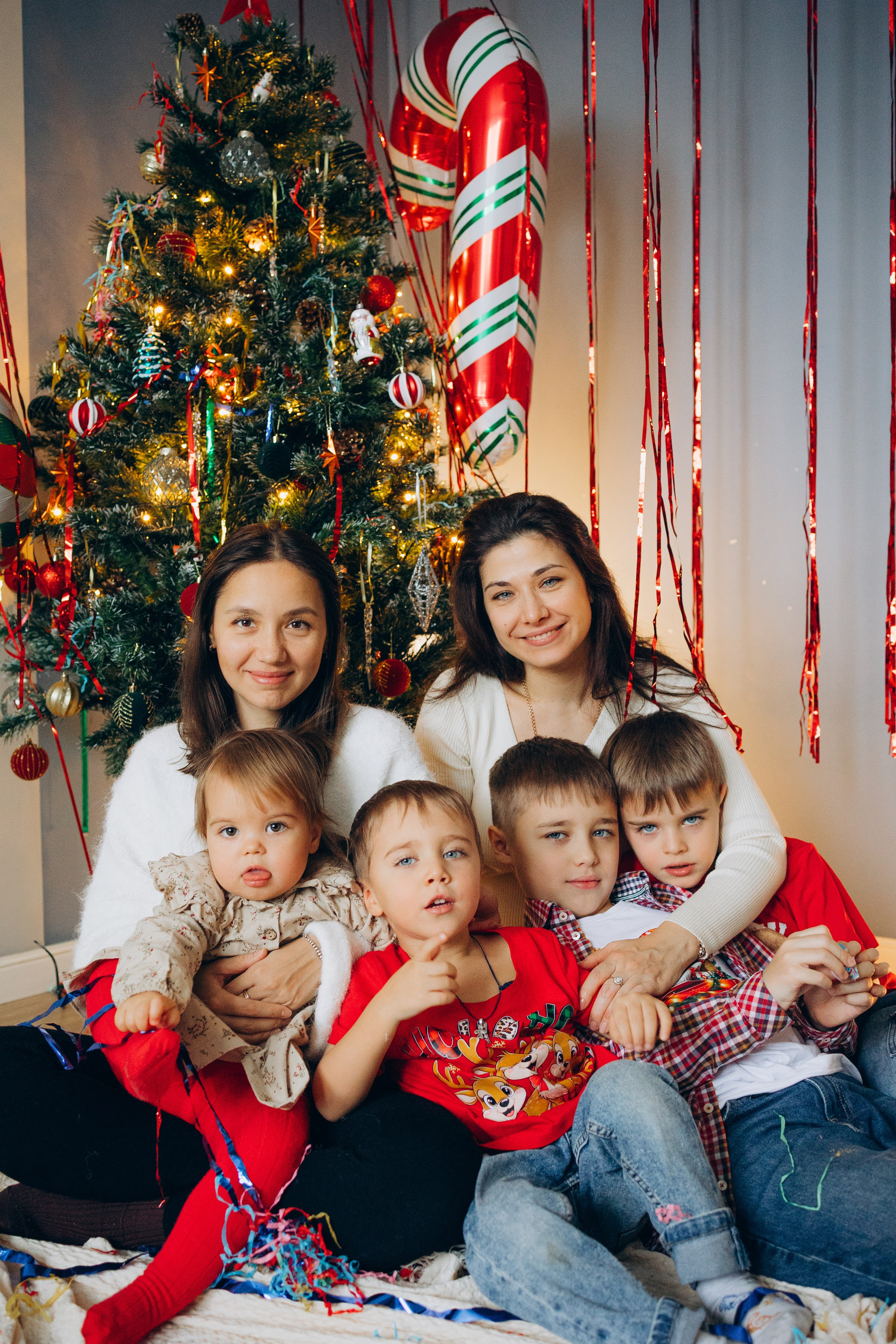 Семья — это тепло объятий и свет улыбок!. Фотограф Москва Светлана Кирюшина