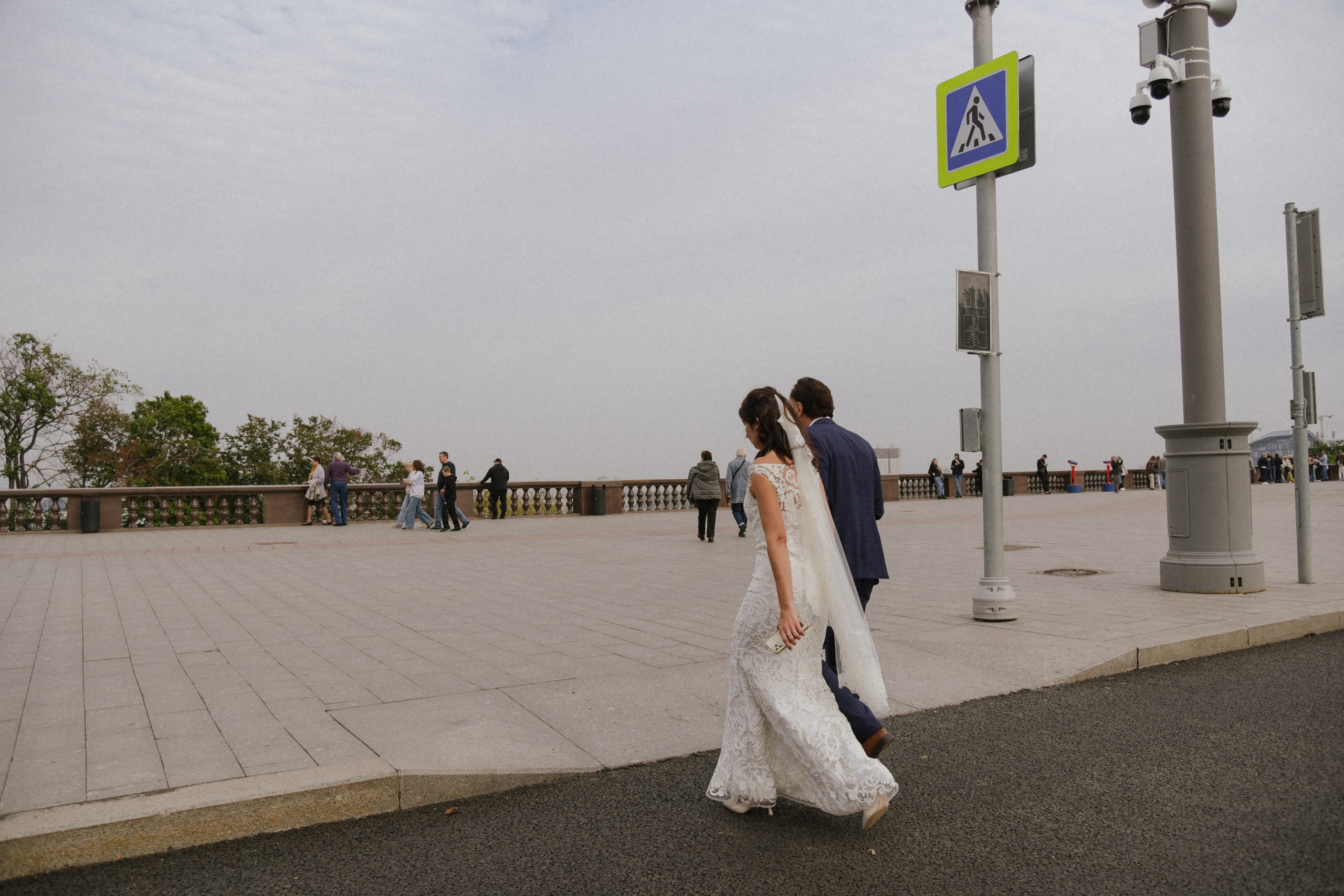 Венчание Храм Живоначальной Троицы на Воробьёвых горах. Фотограф Лола Волна, город Москва