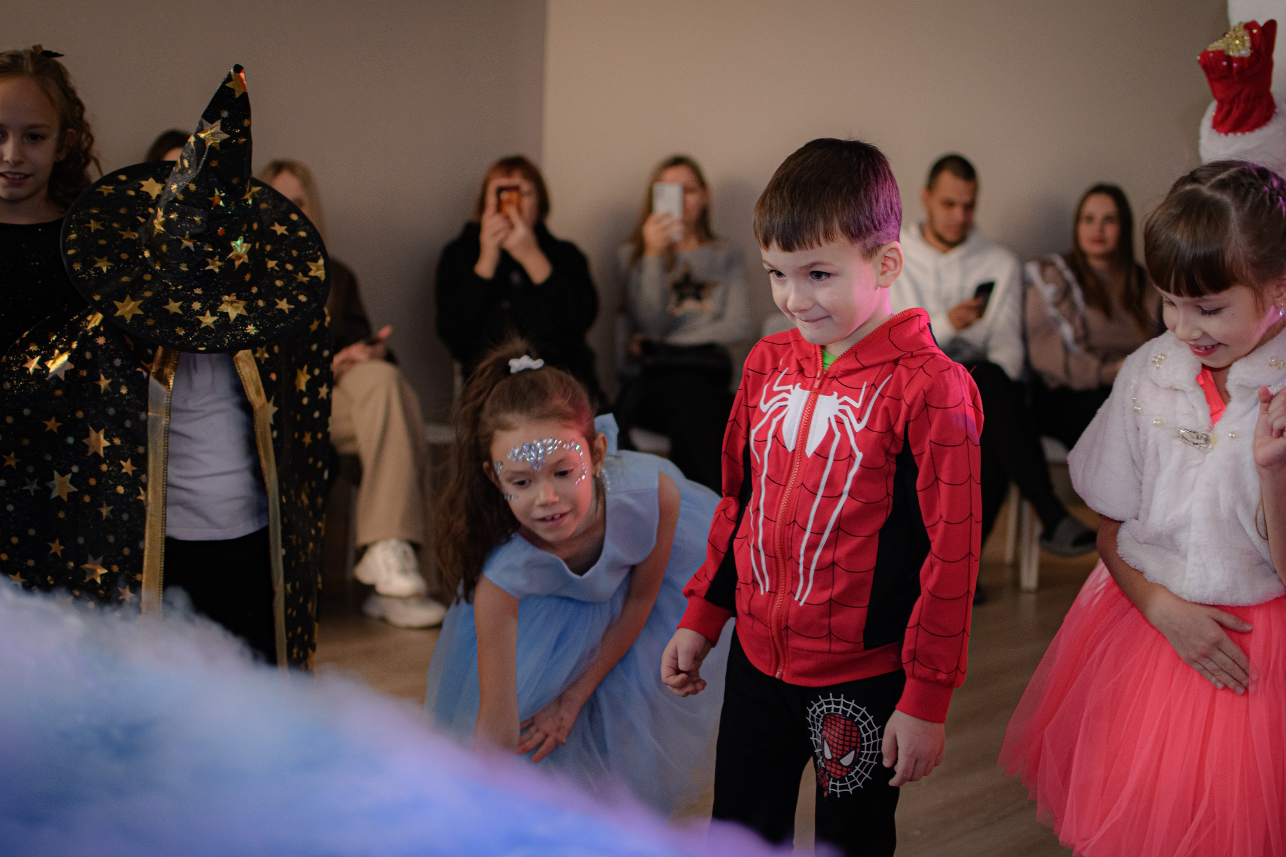 HAPPY NEW YEAR. Photokarish