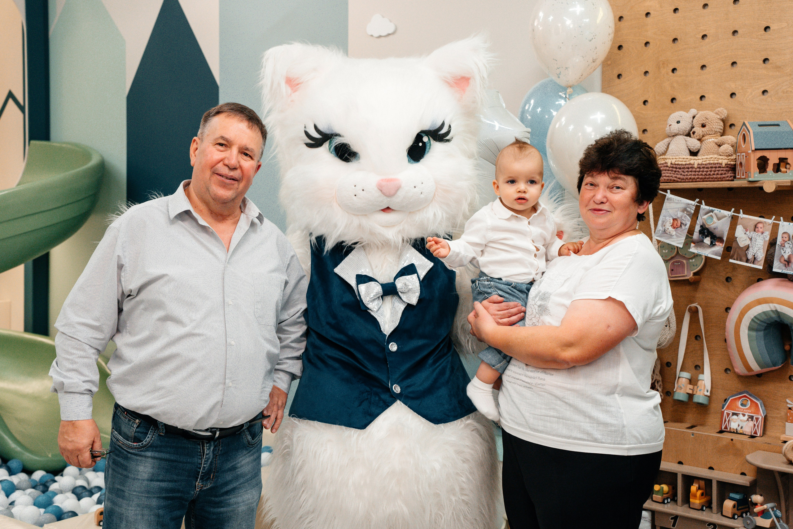 Годовасие Савелия. Ваш семейный фотограф в Минске — Вика Трегубова