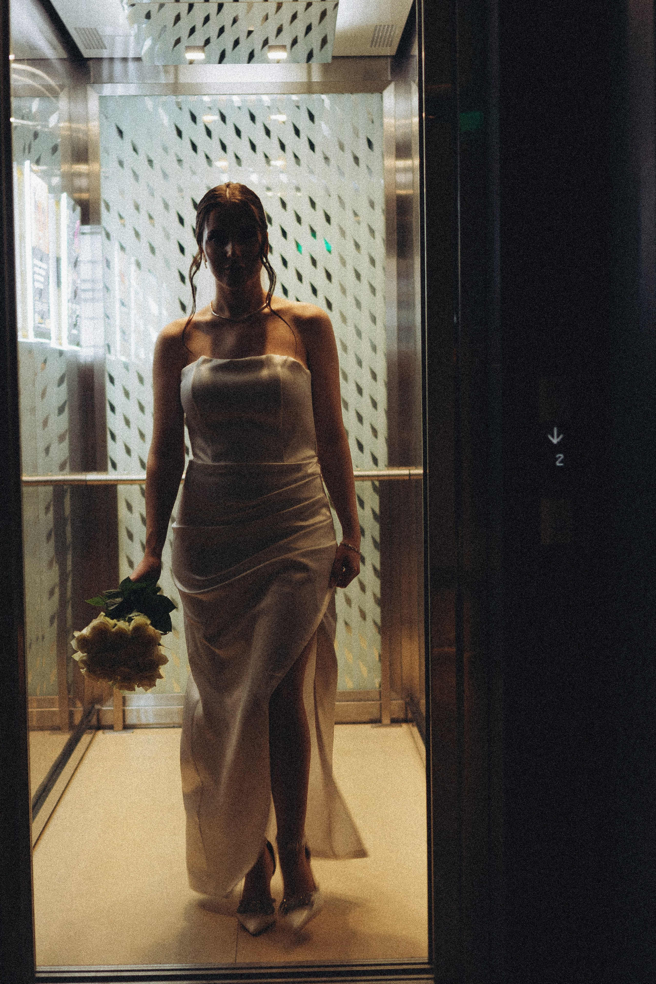 СВАДЕБНАЯ СЬЕМКА СБОРОВ ЖЕНИХА И НЕВЕСТЫ В ОТЕЛЕ И ТАКЖЕ ФОТОСЕССИИЯ В ОТЕЛЕЕ МЕГАПОЛИС БРЯНСК. Профессиональный фотограф, Санкт-Петербург — Виктория Богомолова