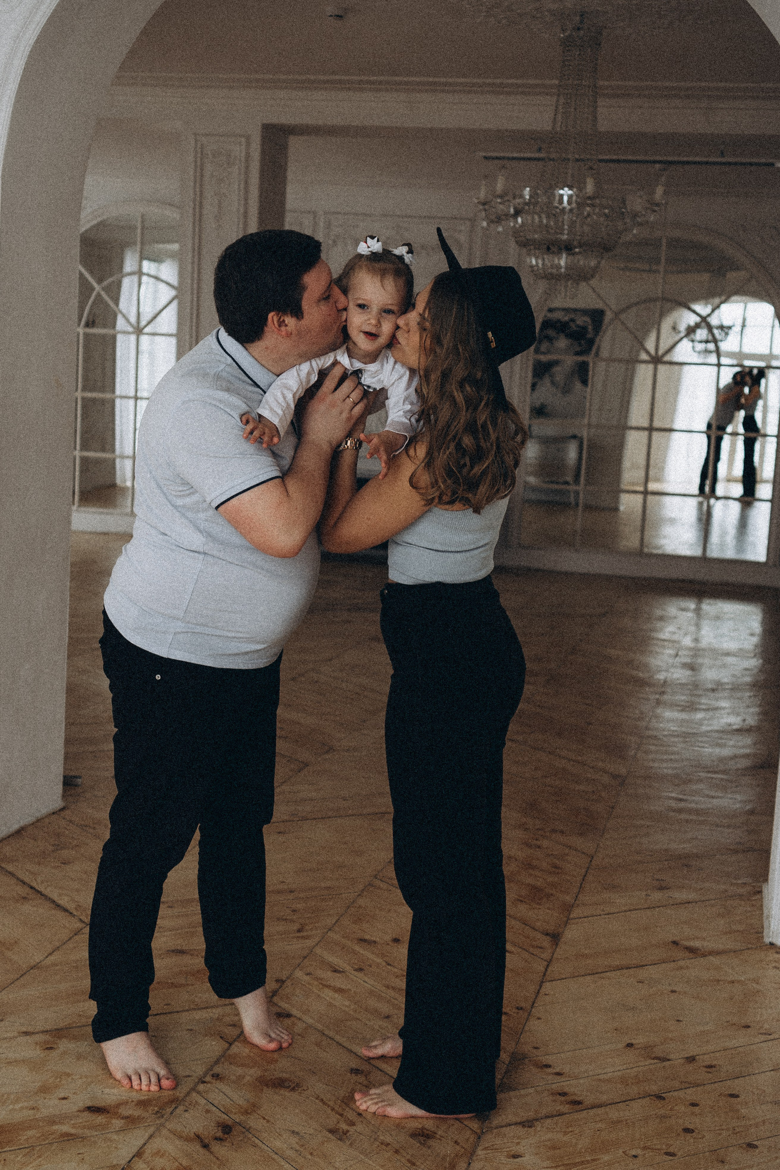 Семейная история в студии. Профессиональный фотограф, Санкт-Петербург — Виктория Богомолова