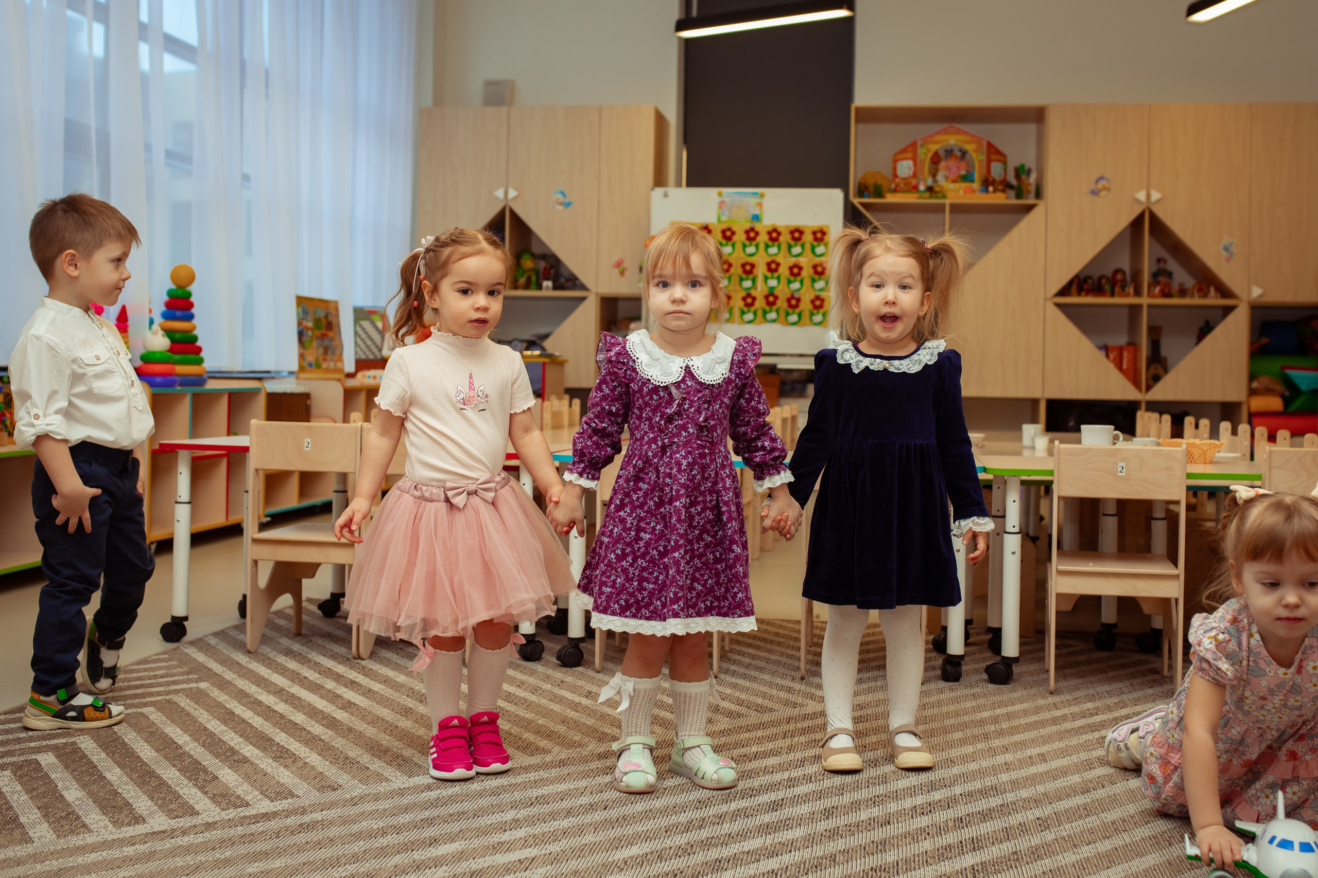 Праздник весны в детском саду. Семейный и детский фотограф в Москве Дорогова Екатерина