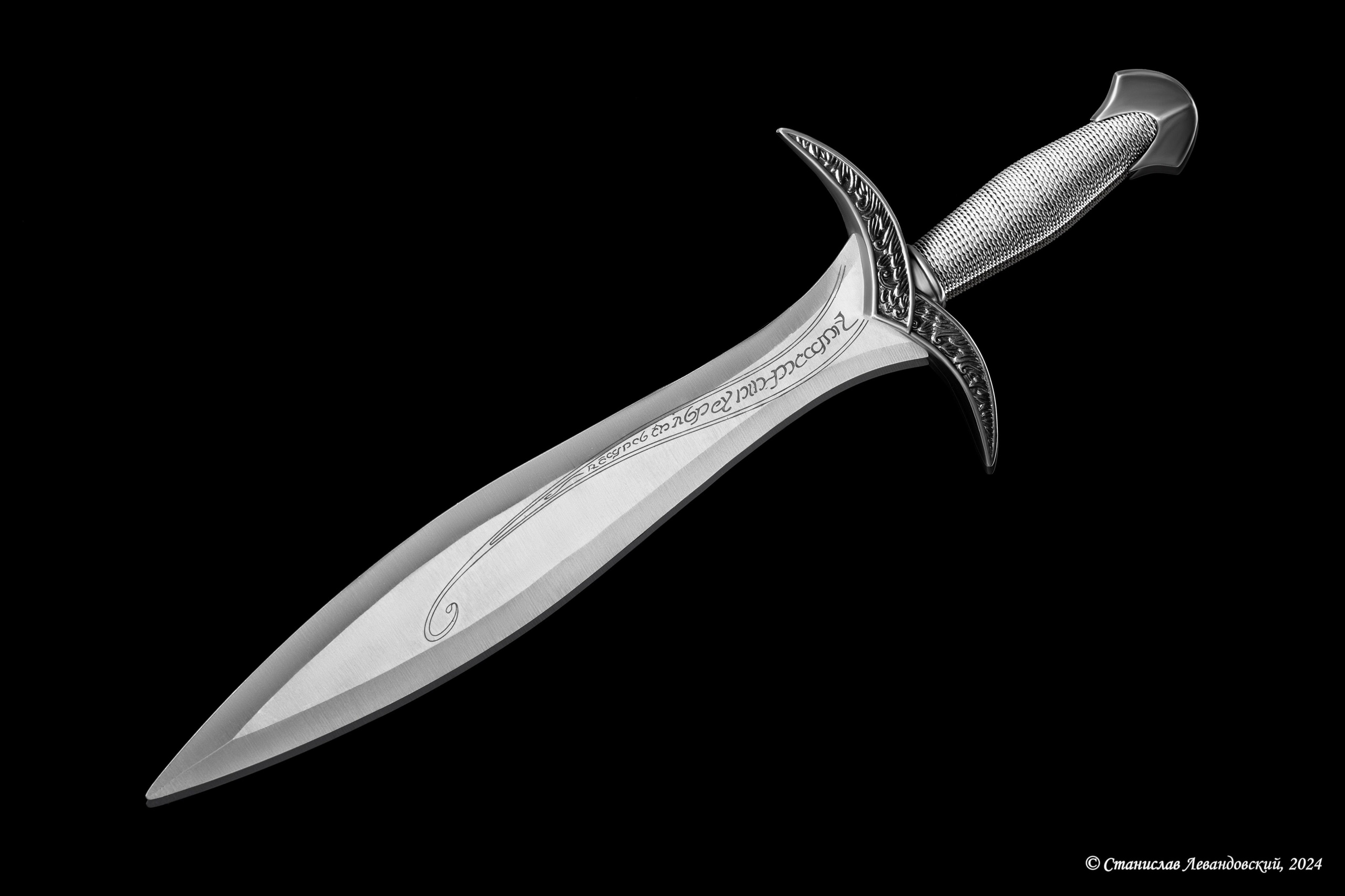 Предметы с глянцевой поверхностью. Предметный фотограф в Москве Станислав Левандовский