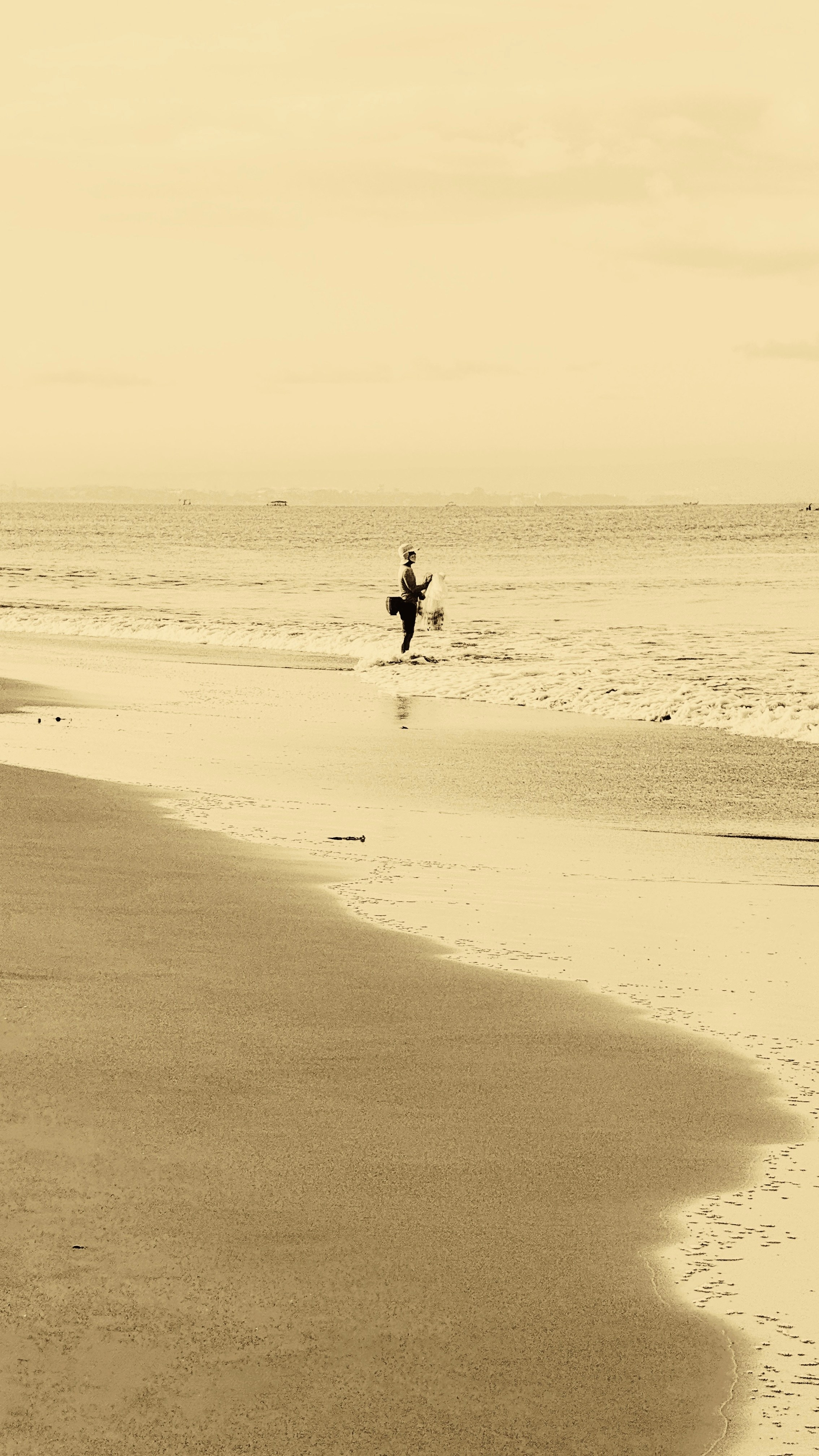 Who u are?. Carolinetru