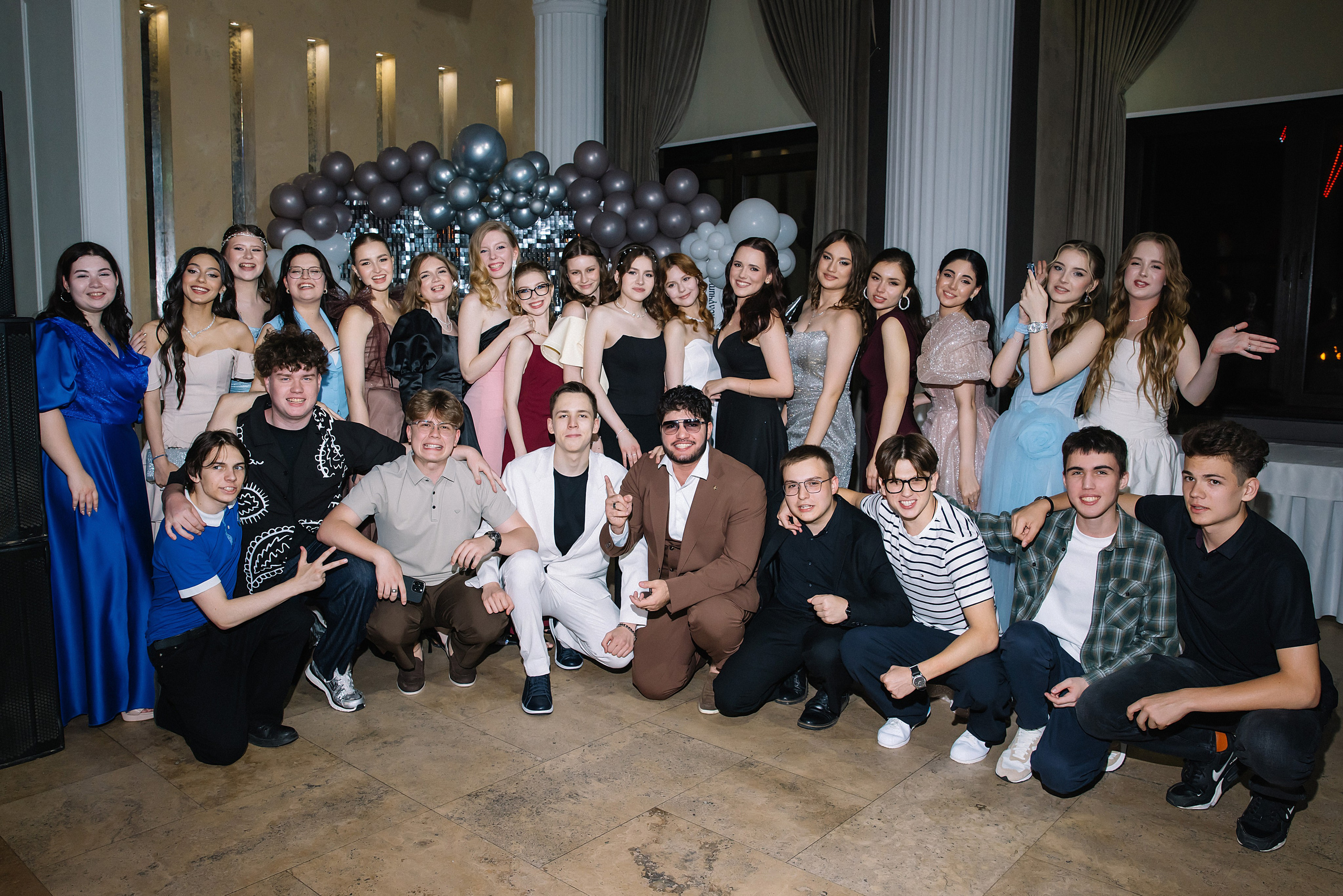 11 класс Гимназия 82. Фотограф и Видеограф в Краснодаре Юлия Солодченко