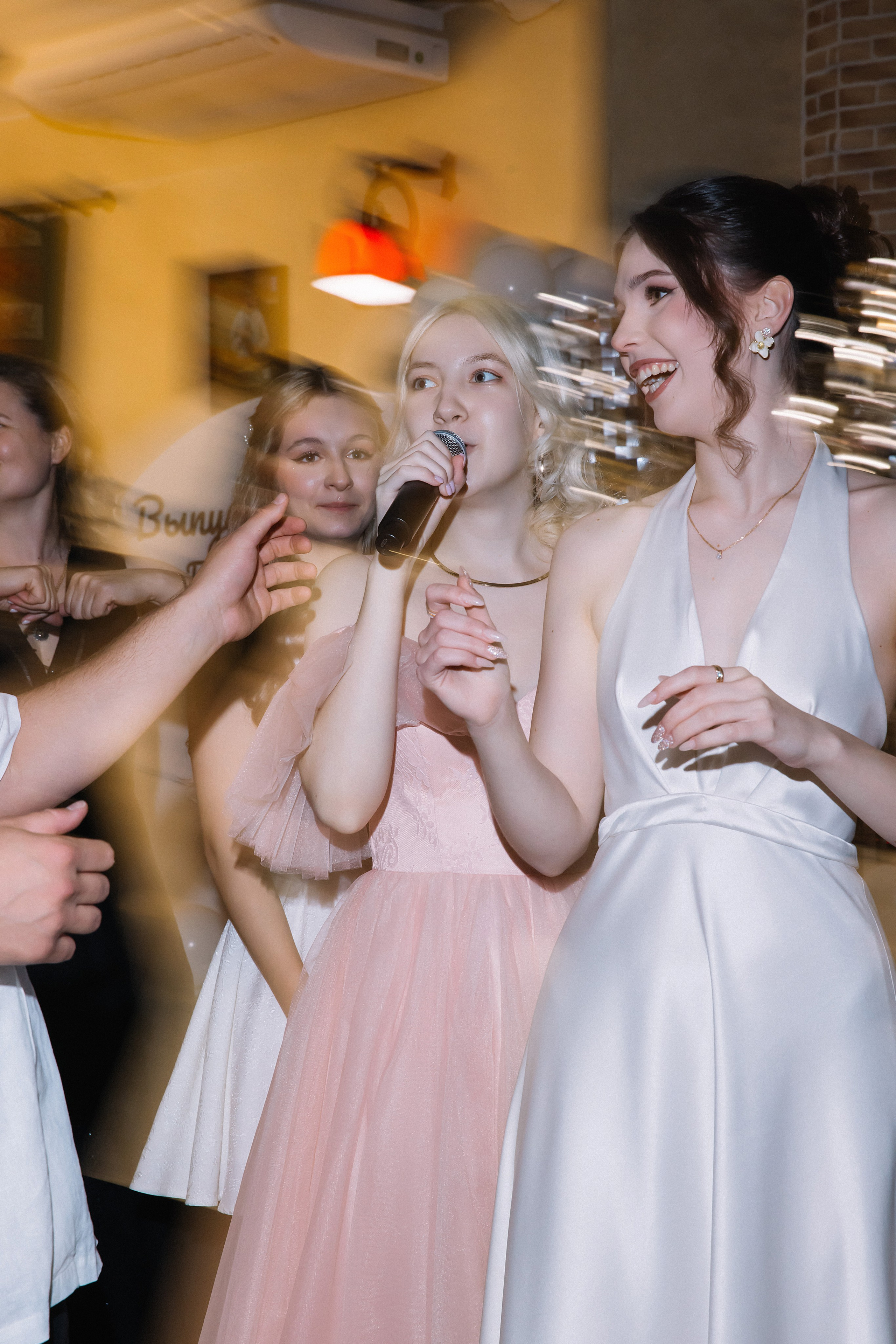 9 класс Гимназия 82. Фотограф и Видеограф в Краснодаре Юлия Солодченко